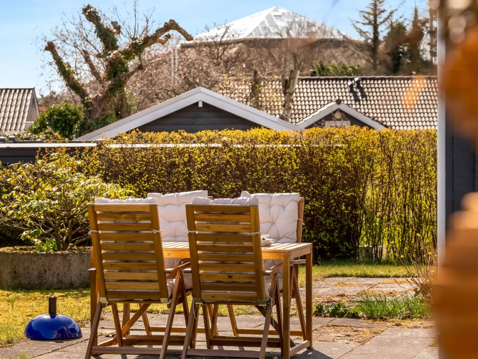 "Bara" -  from the sea-Draußen