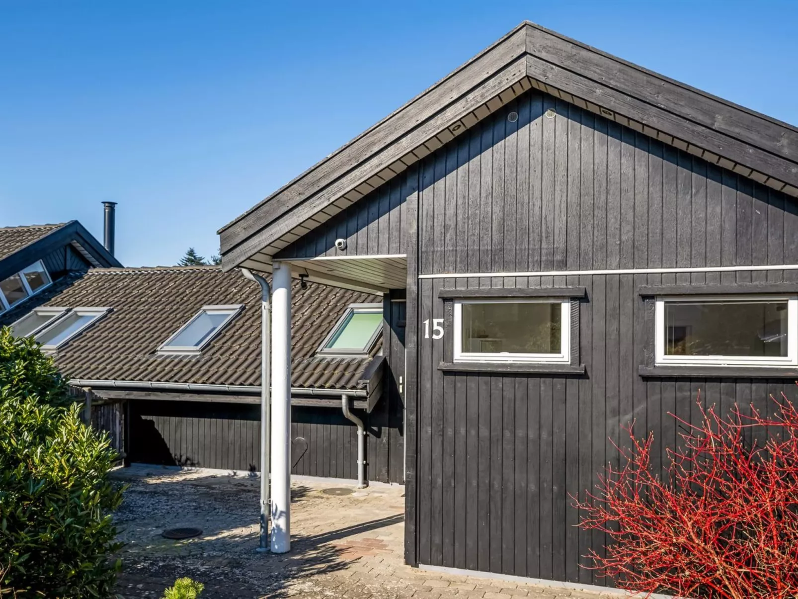 "Hughe" - 1.3km from the sea