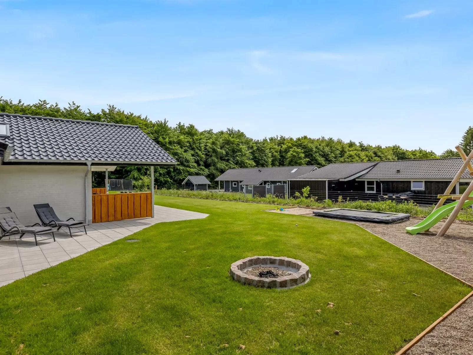 "Alvira" - 30km from the sea-Outside