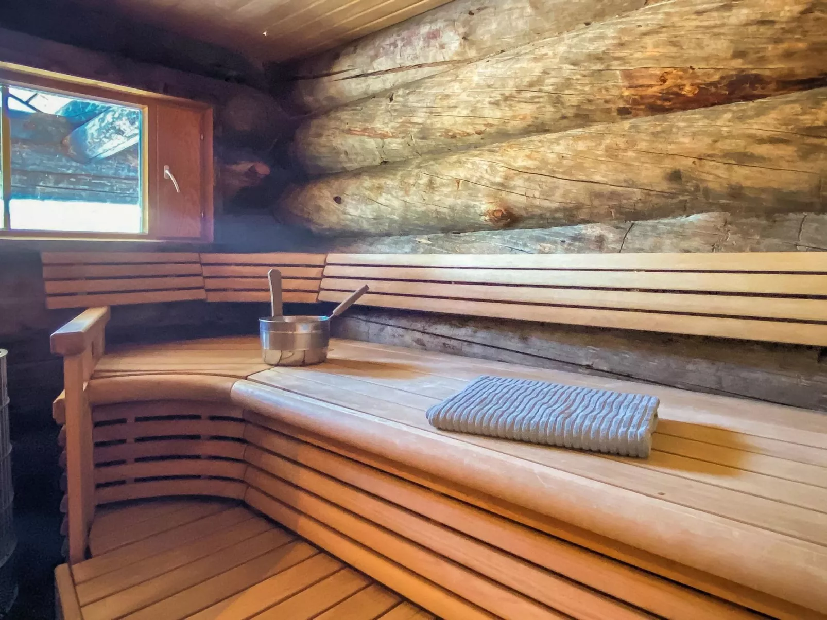 Riekonkätkä-Dedans