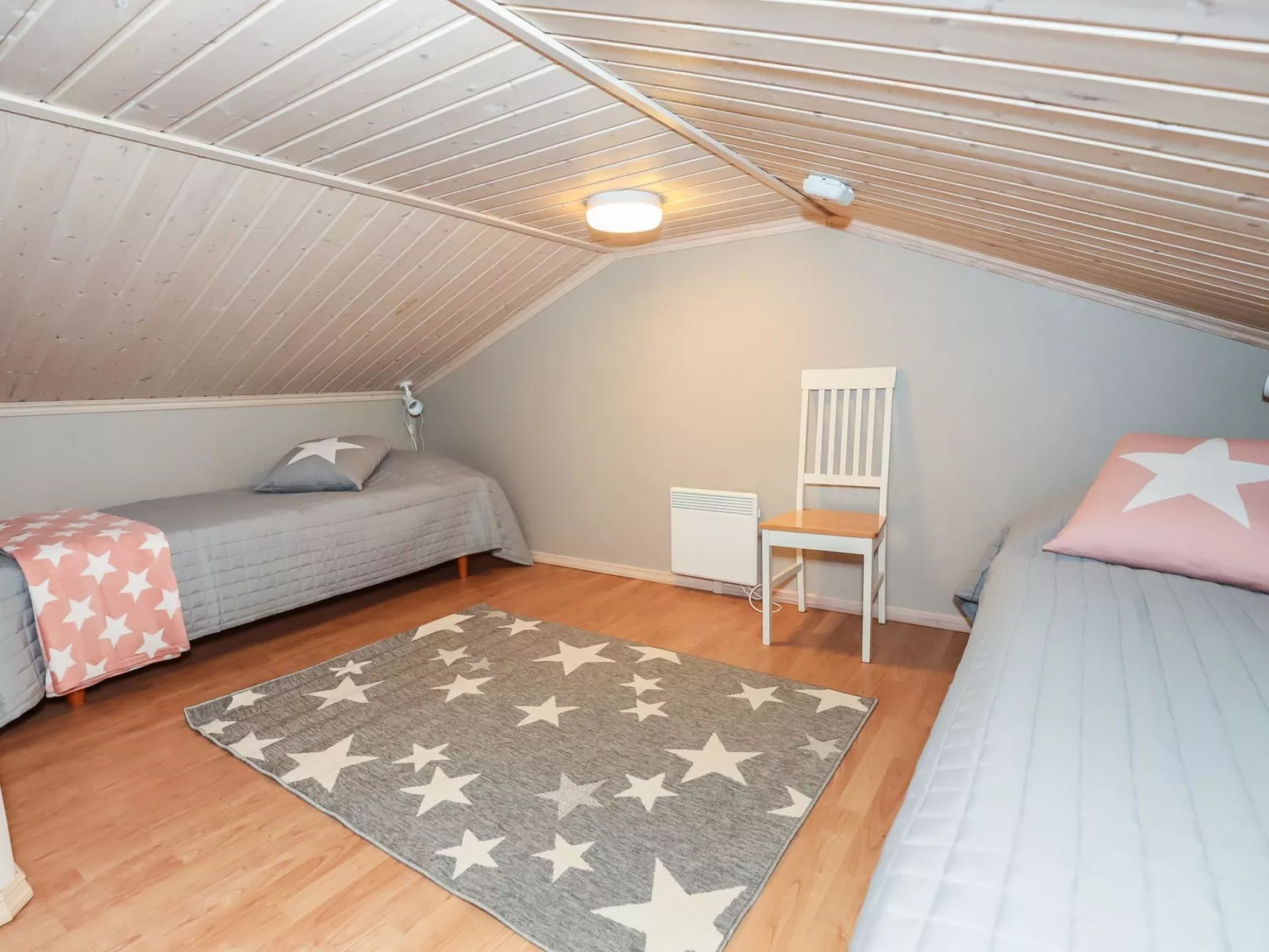 Rukan taikavuosselin helmi 8 b-Inside