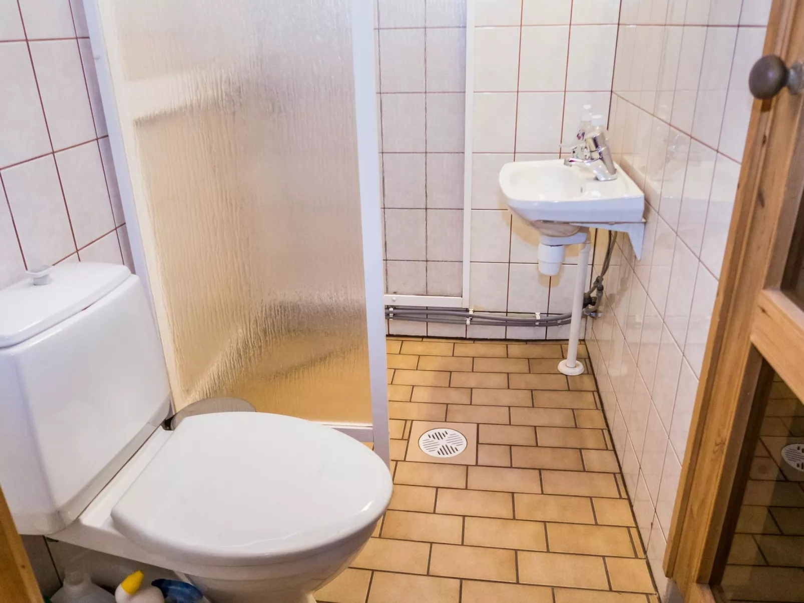 Retkietappi honkapirtti-Inside