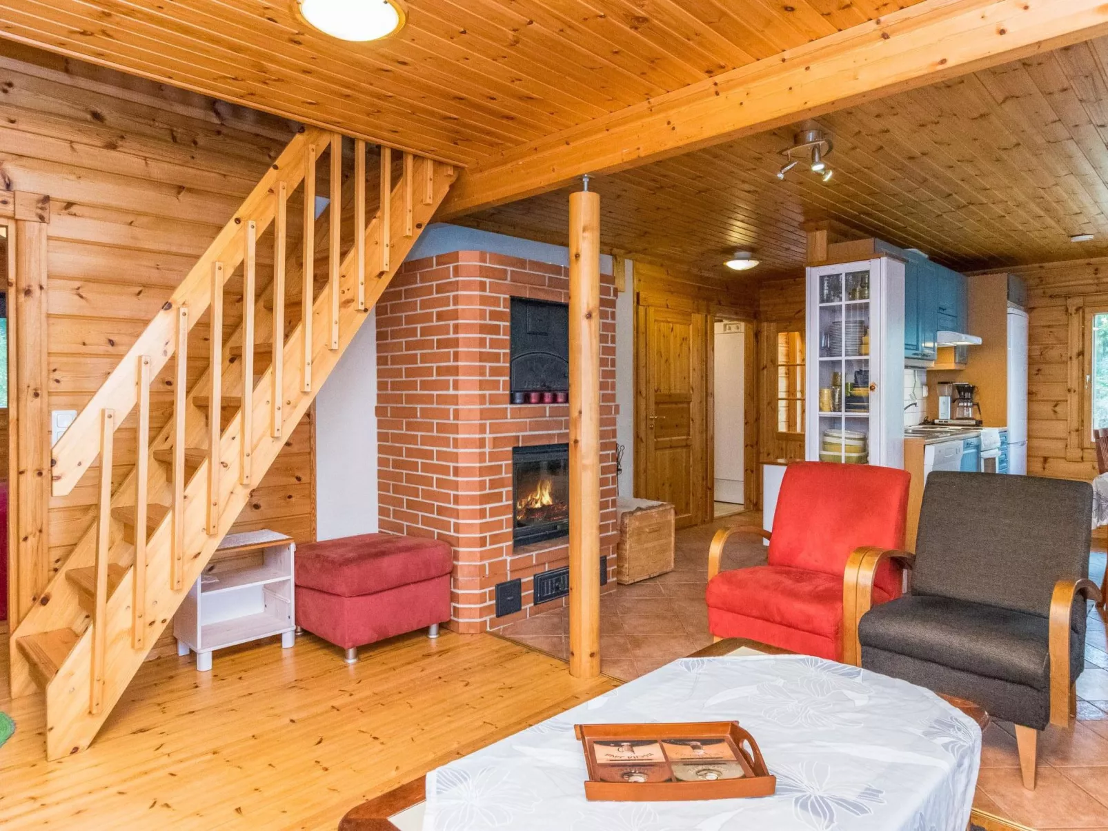 Metsola / huilinpaikka-Dedans