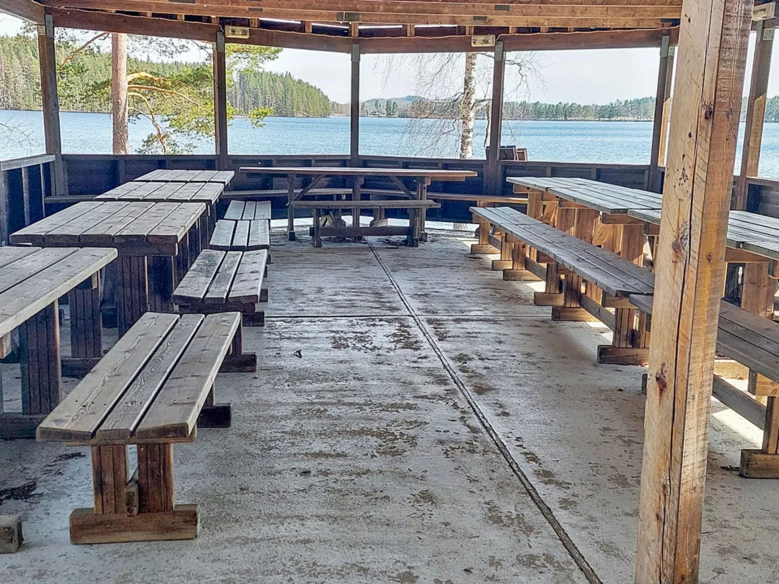 Petäjälahti-Inside