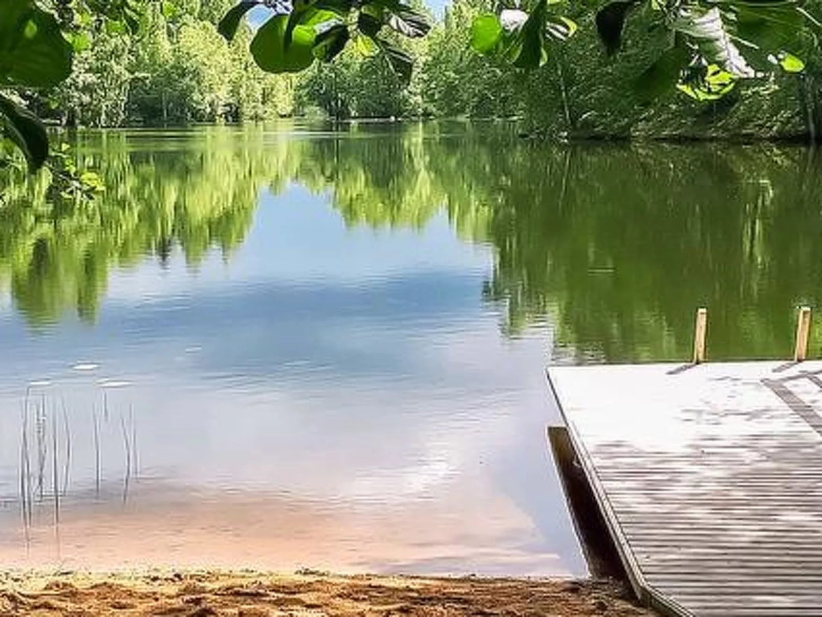 Virtaan väentupa-Drinnen