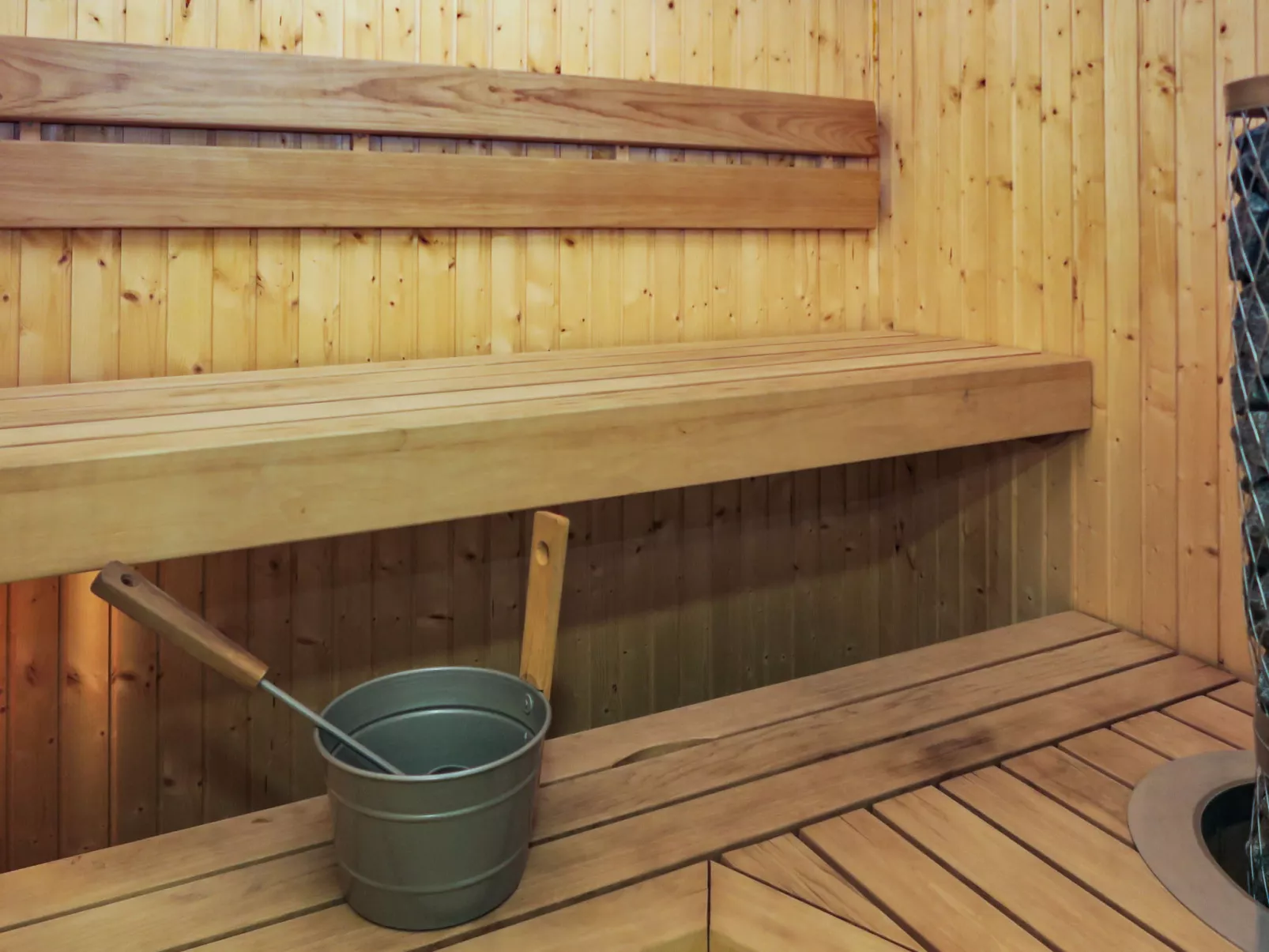 Villa vuosseli a 1-Inside