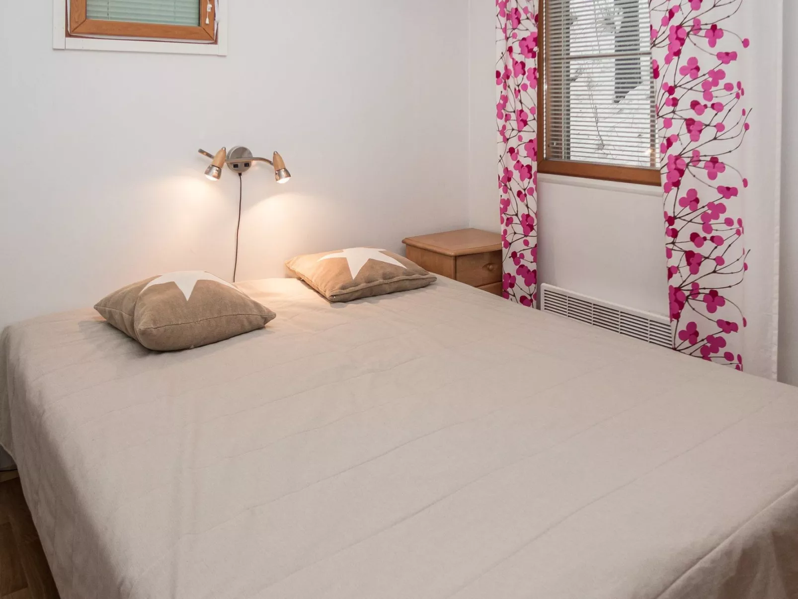 Karhunvartijan linna b11-Drinnen