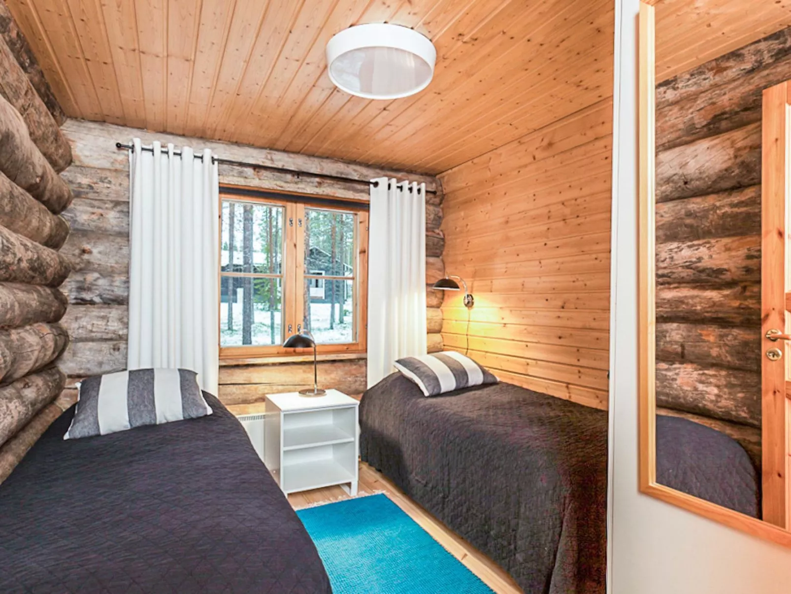 Hillankukka 5-Dedans