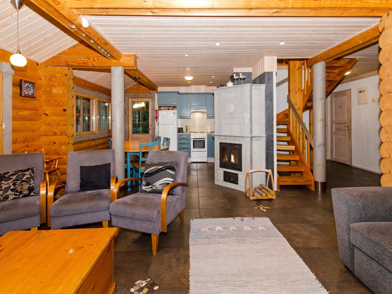 Amero purnu 3-Dedans