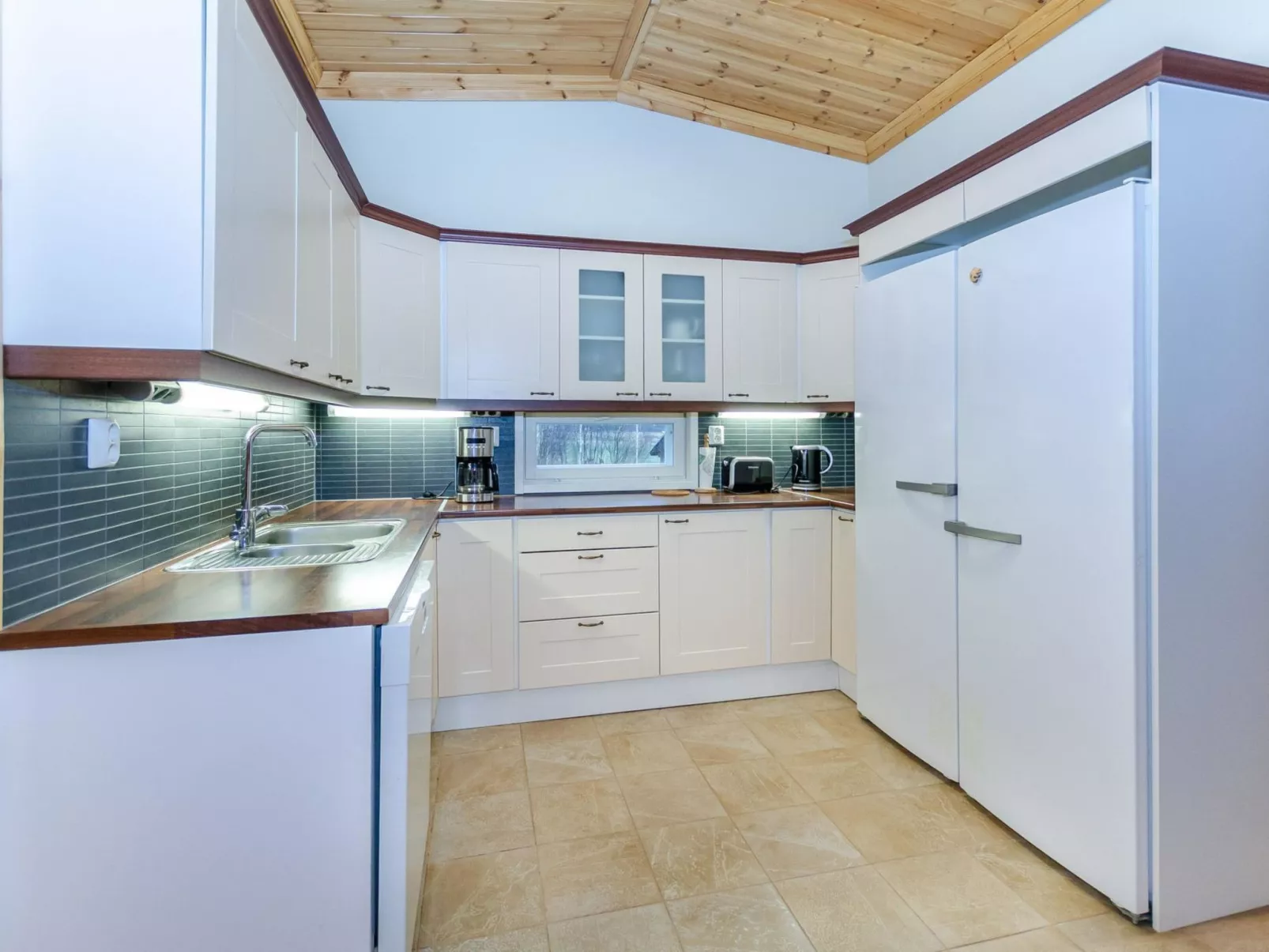 Kolin mesikämmen-Dedans