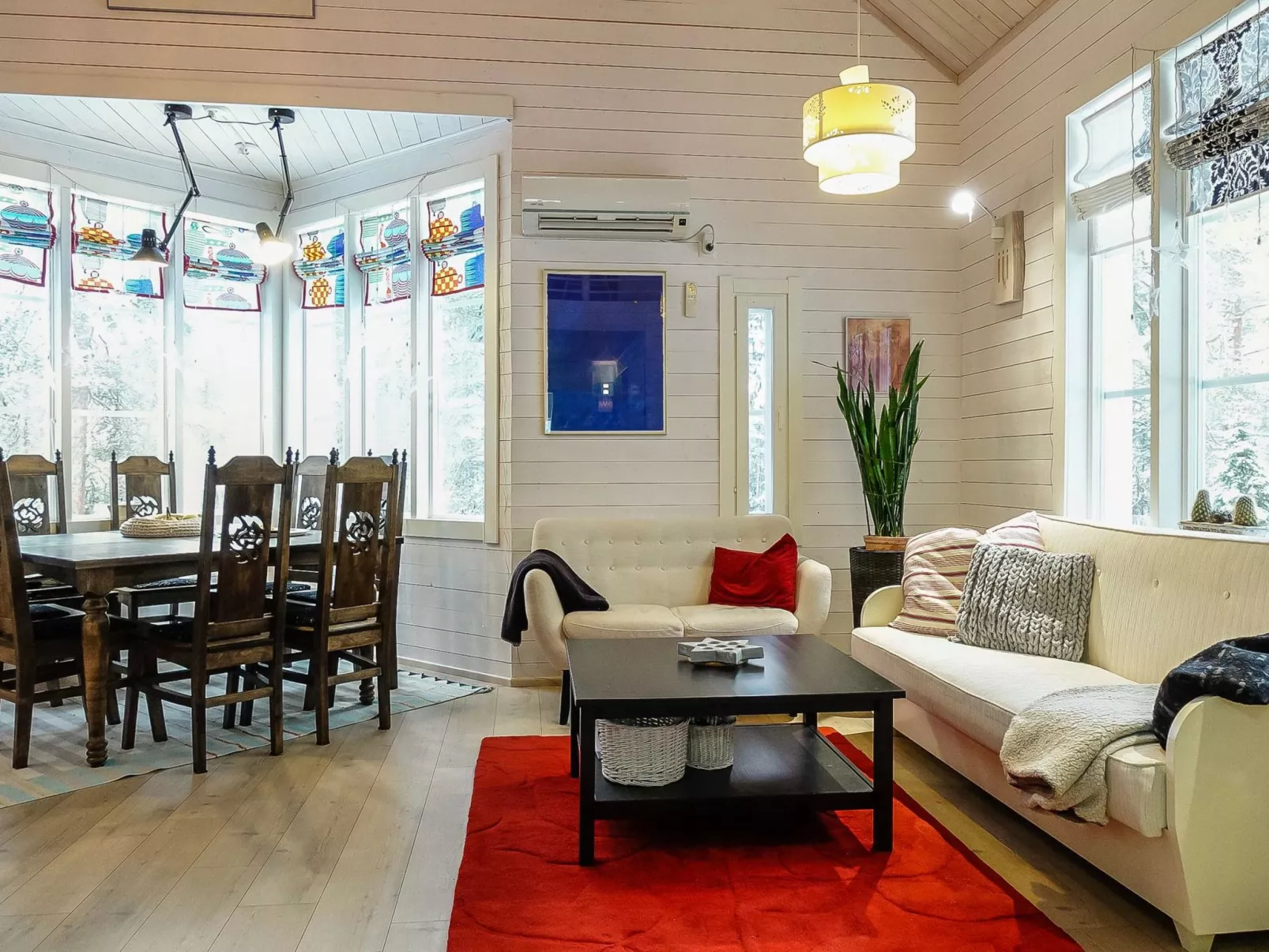 Teppolan rinne-Dedans