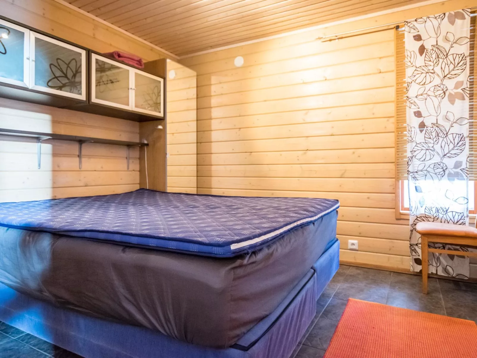 Rinteenkotka mökki-Dedans