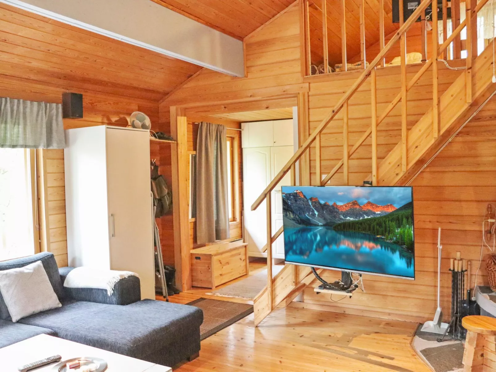 Hyryn herra mökki-Dedans