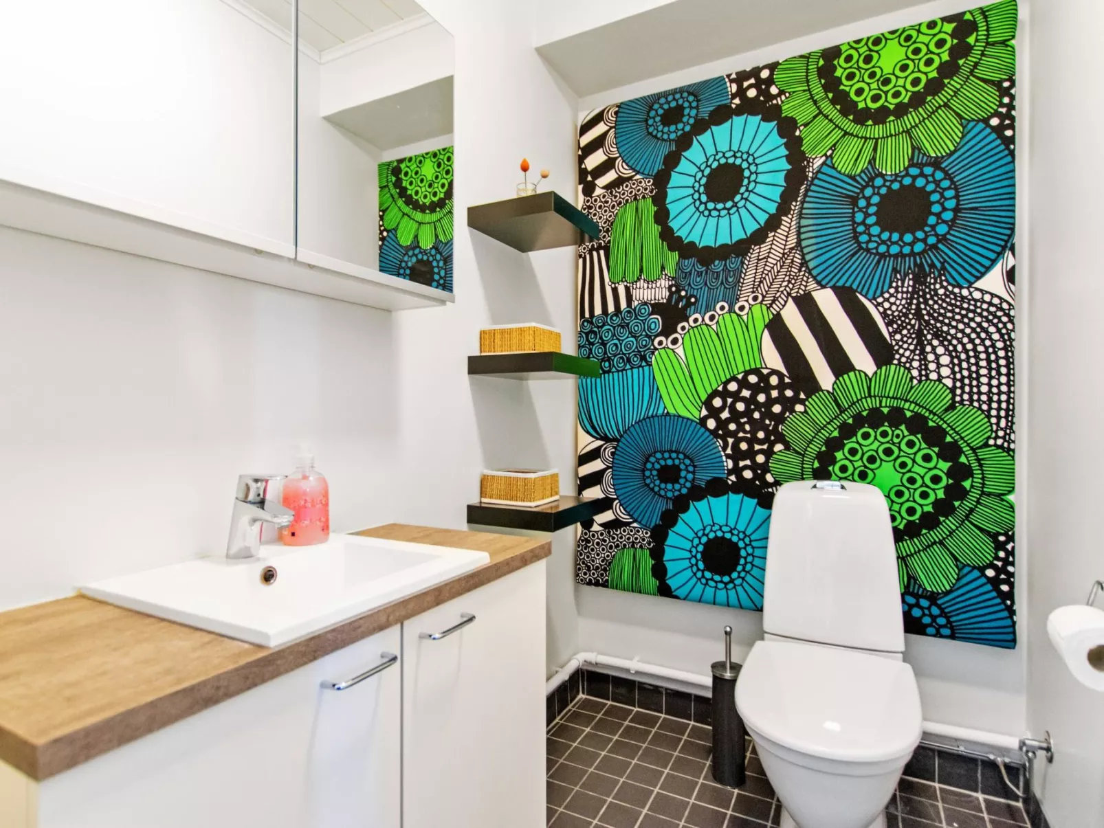 Skivillas 78 ukkohalla (2)-Dedans