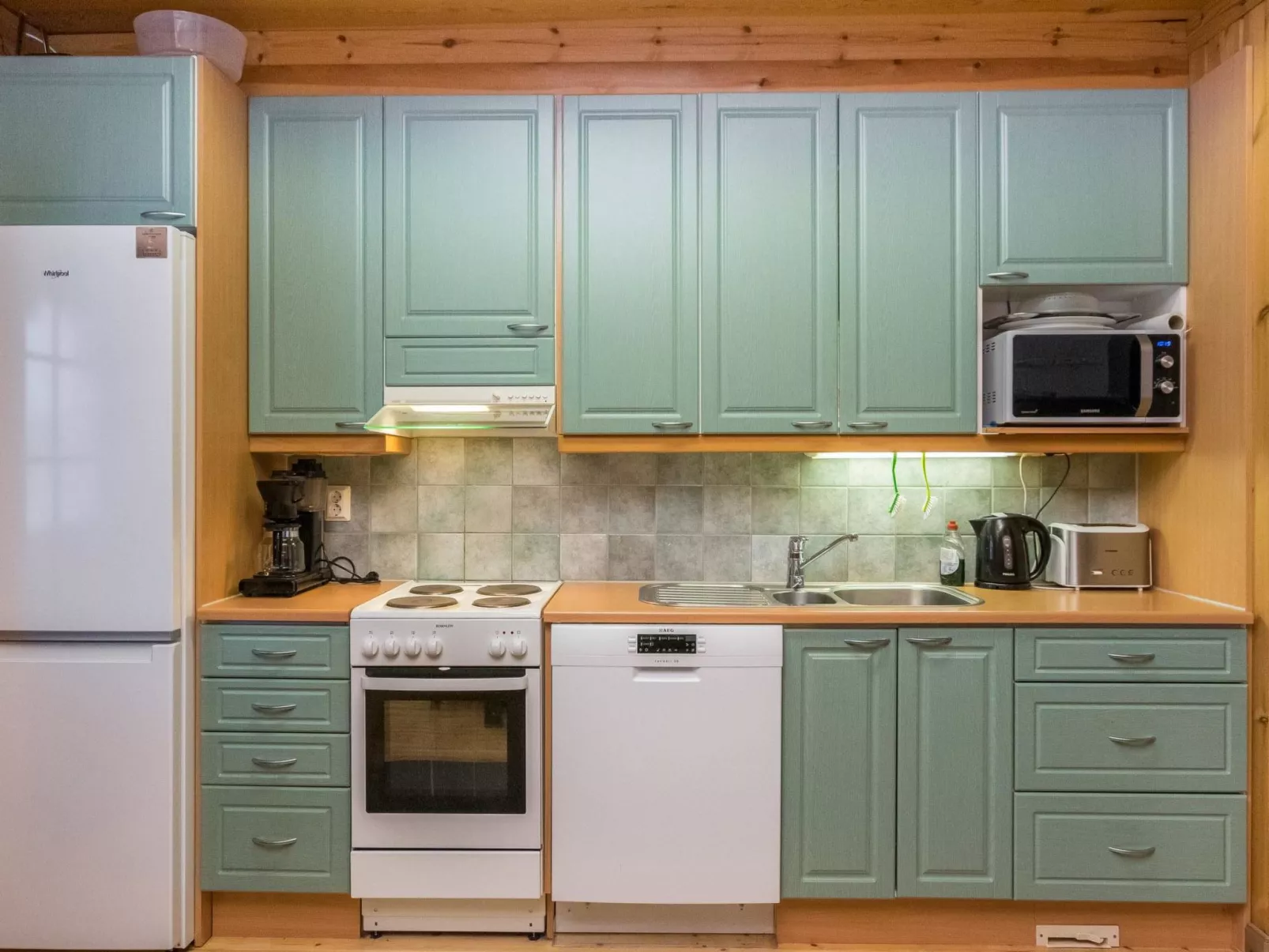 Karhunpesä b-Dedans