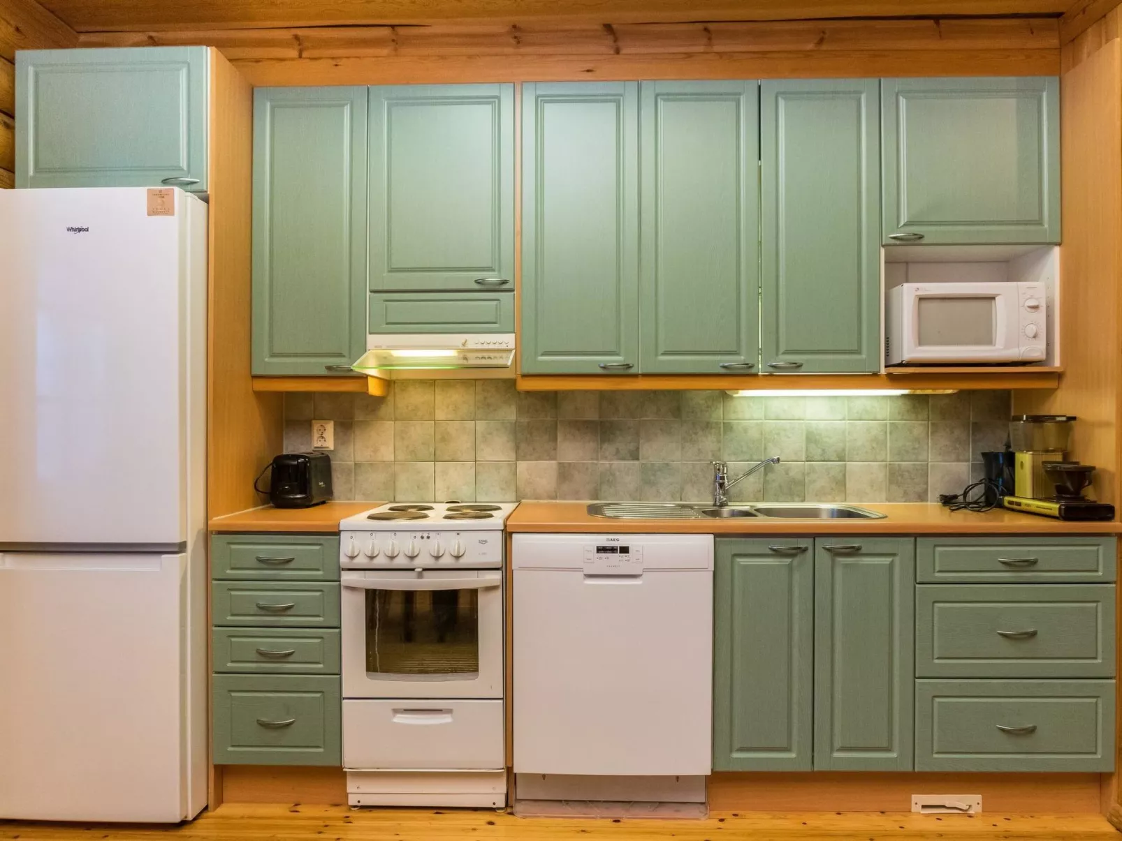 Karhunpesä c-Dedans