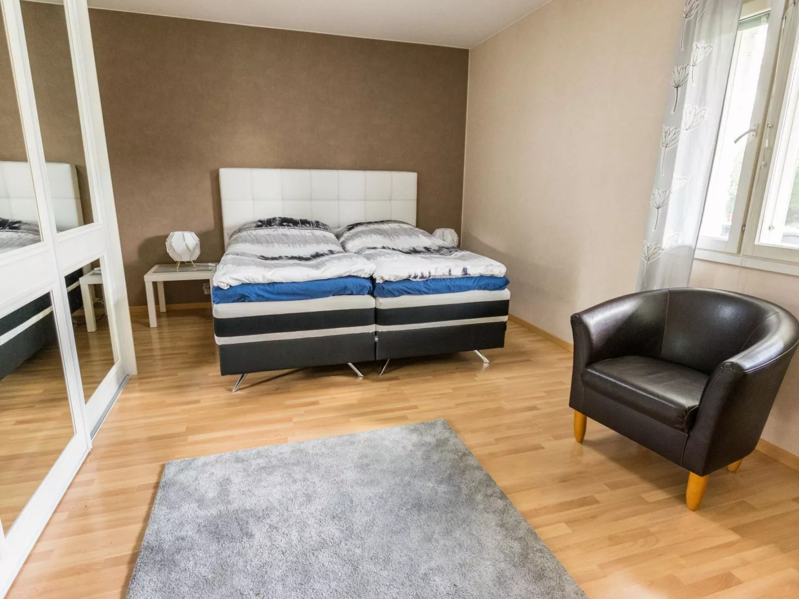 Villa jokiranta-Dedans