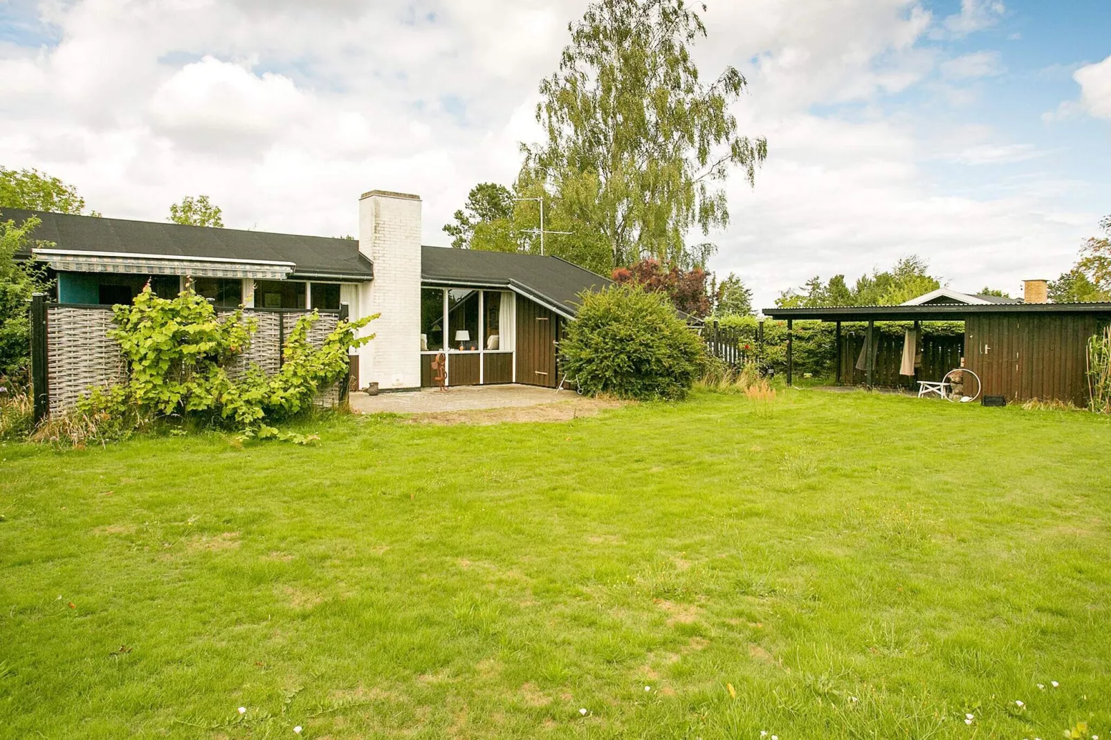 4 person holiday home in Frørup-By Traum-Outdoor