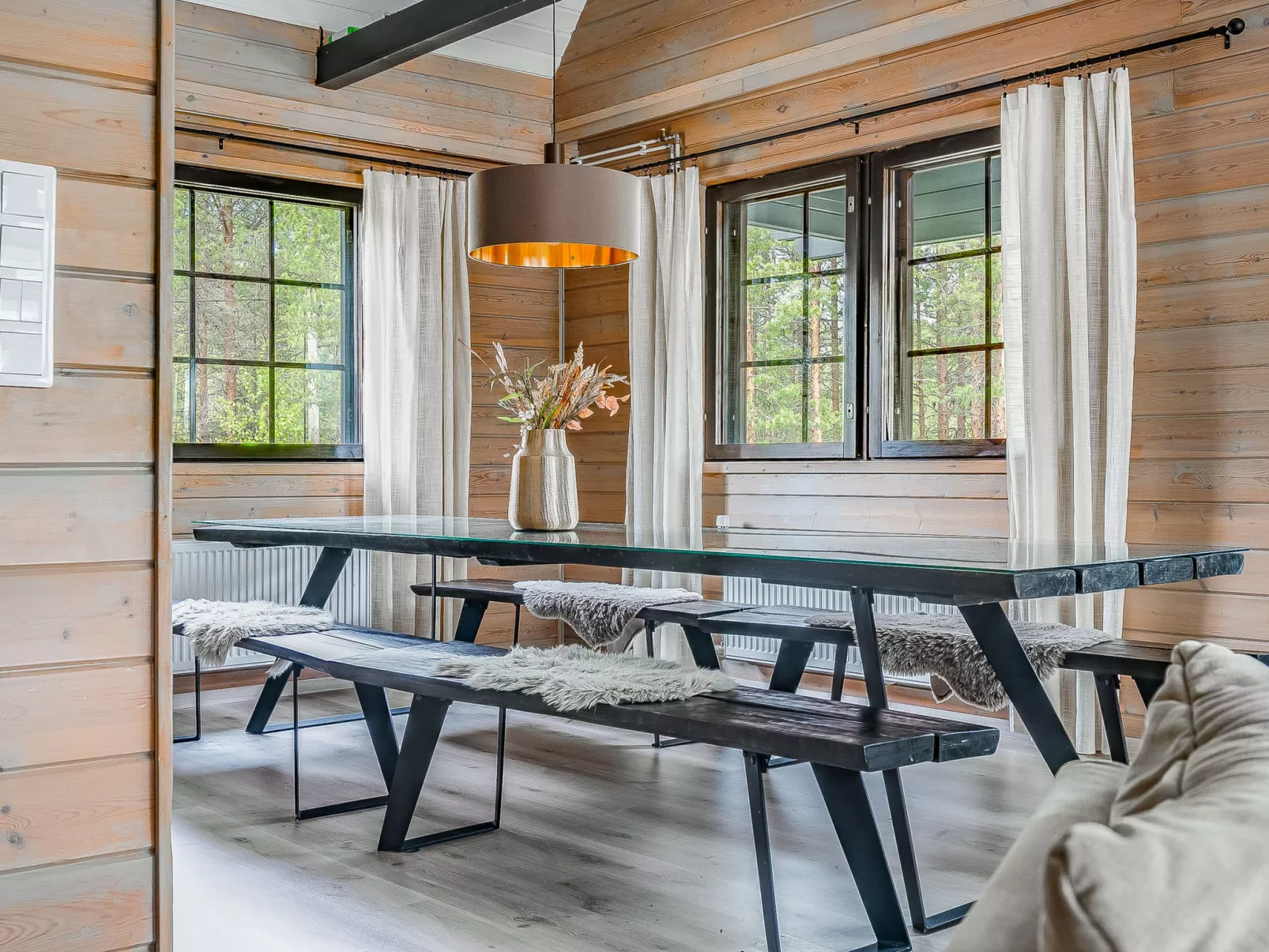 Villa kilkilö-Drinnen