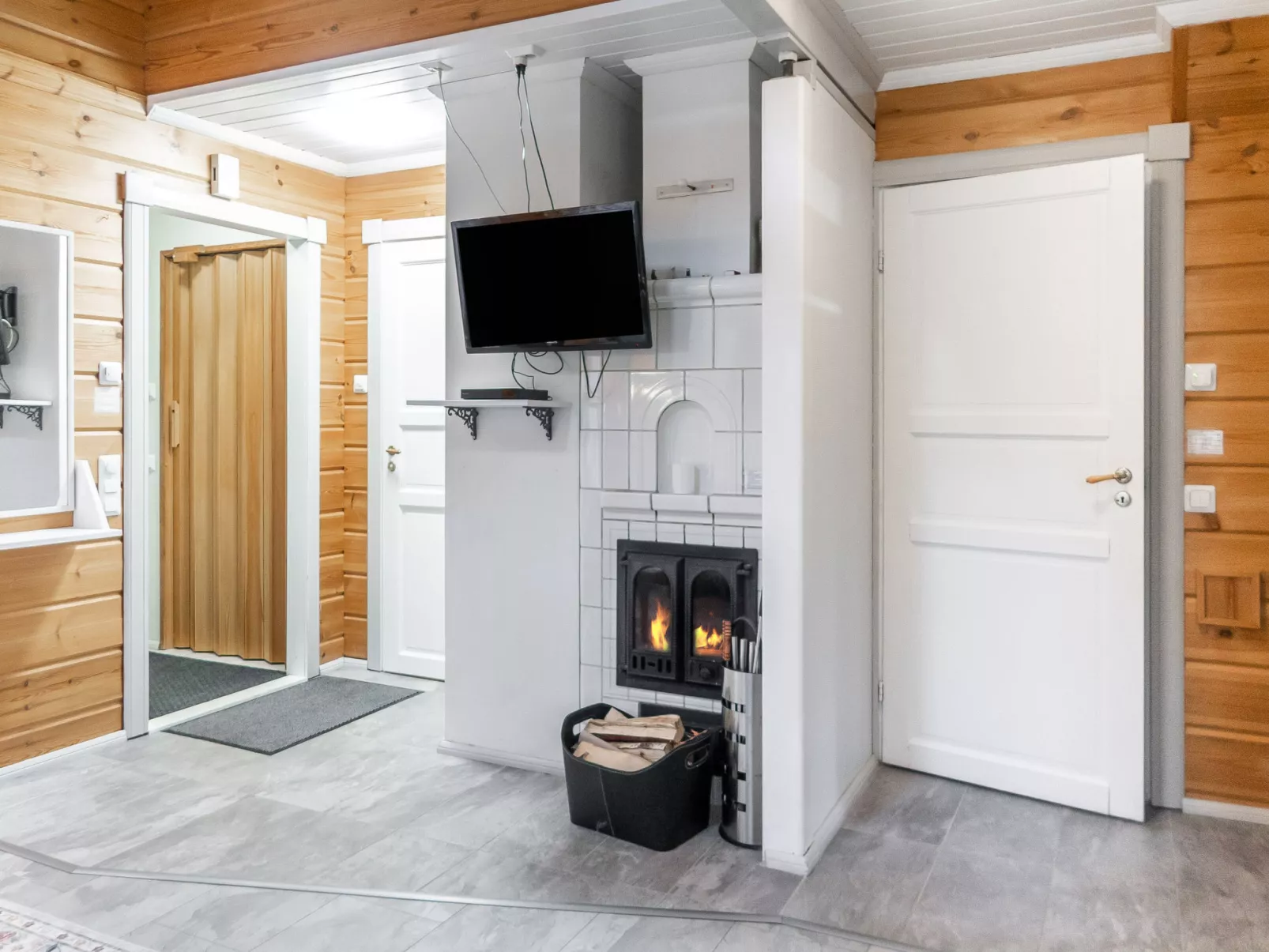 Vuokatin alma-Dedans