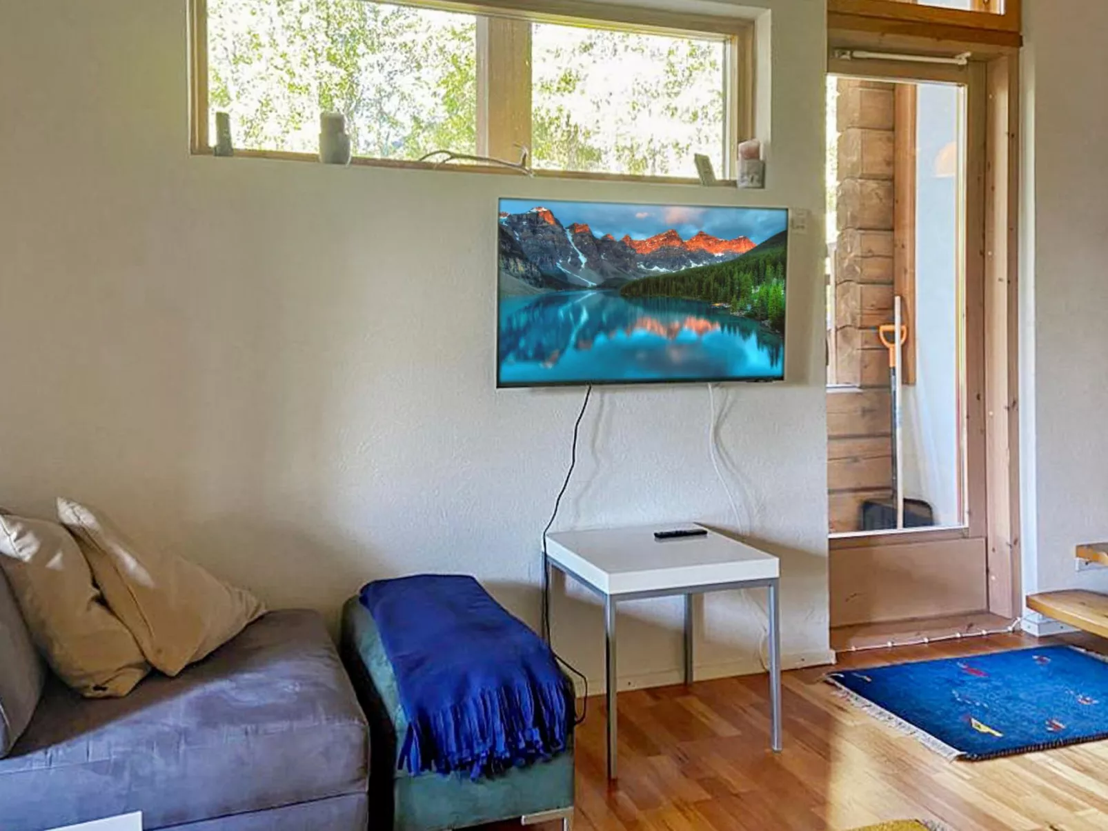 Sallan lumous a-Dedans