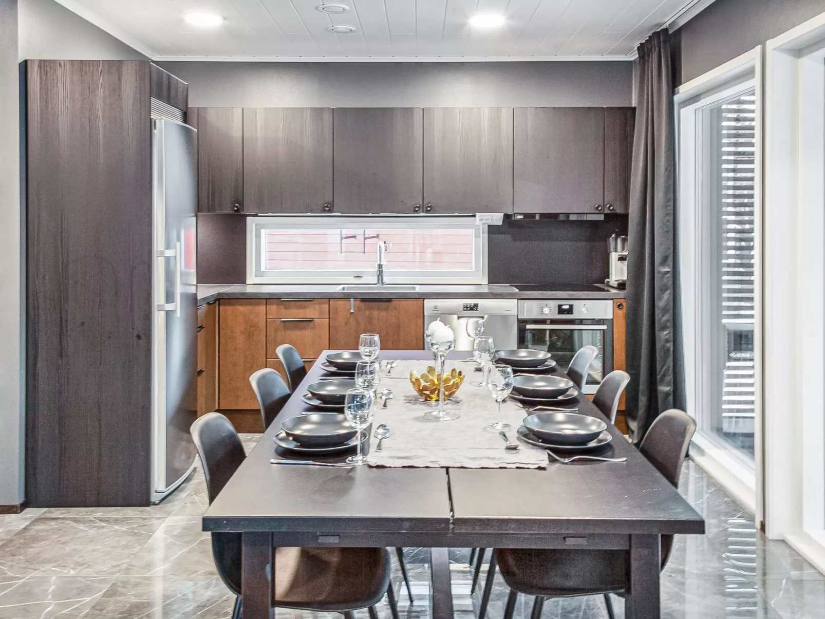 Villa ukkometso-Dedans