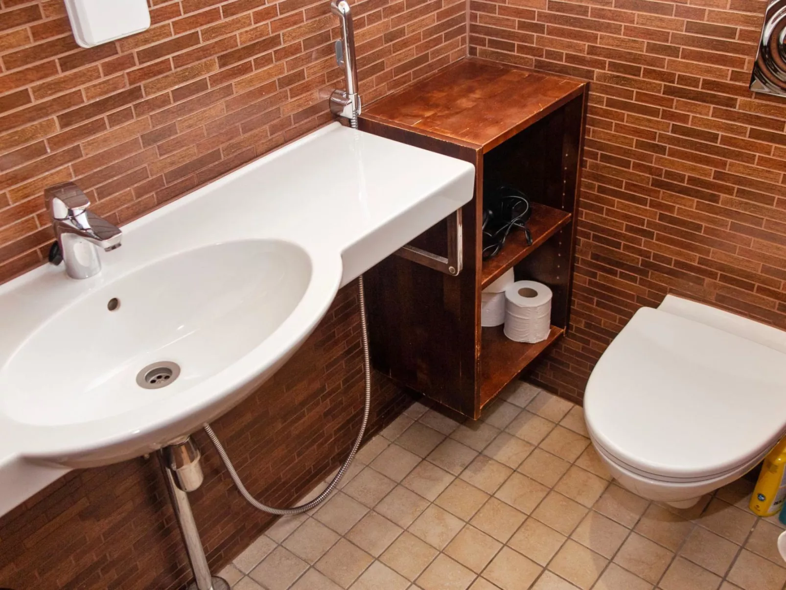 Tahko spa junior suite orange a 10-Drinnen