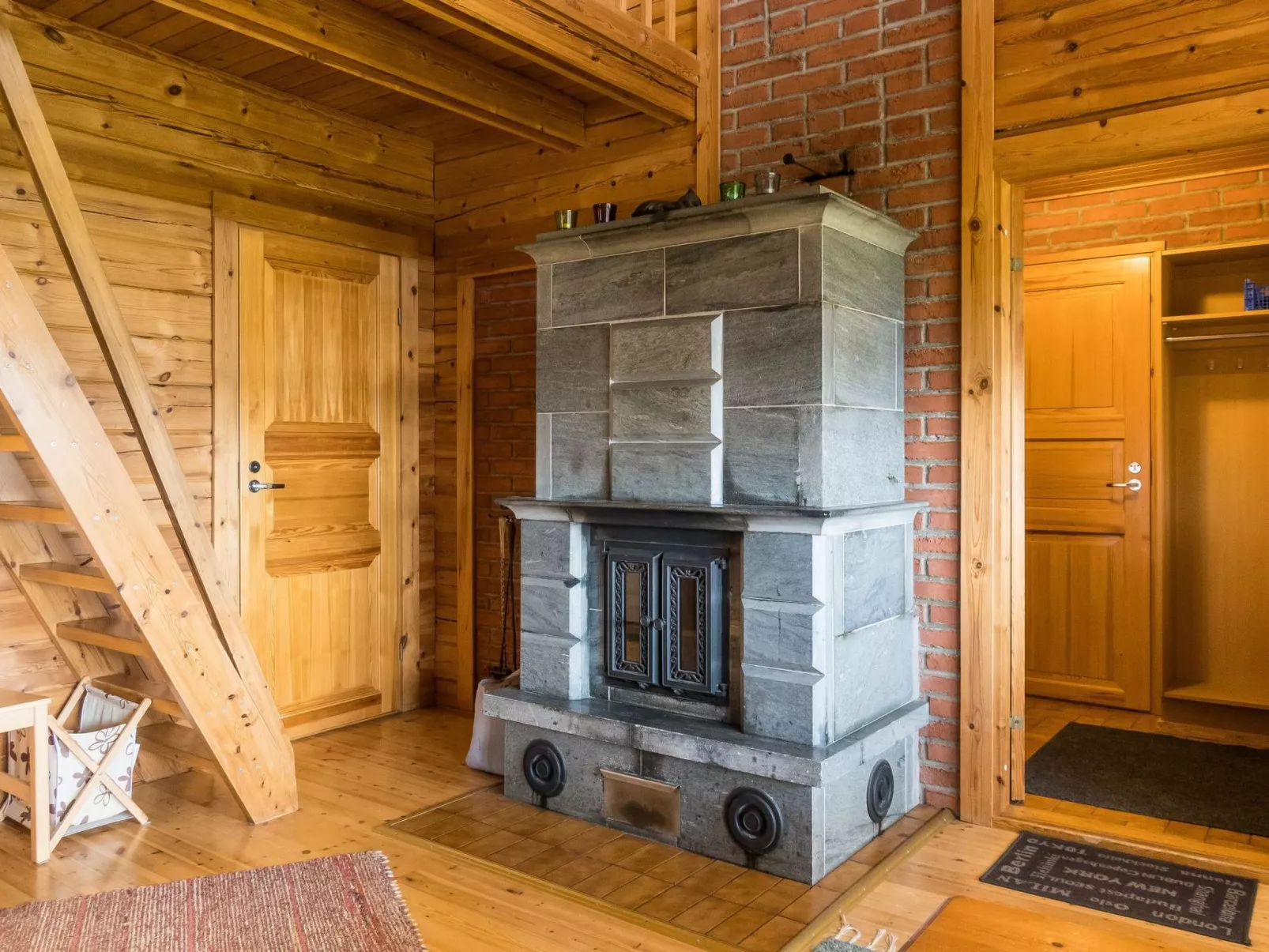 Mansikkaranta 2-Dedans