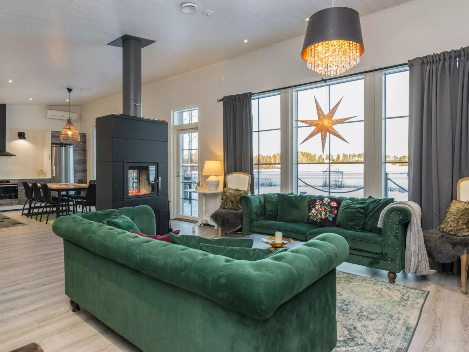 Villa karhentimantti-Dedans