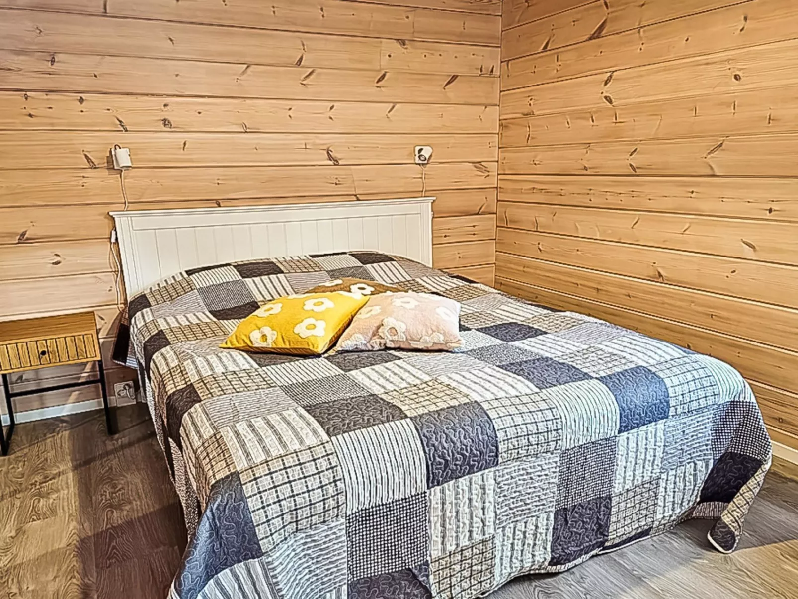 Pyhtään jussila-Inside