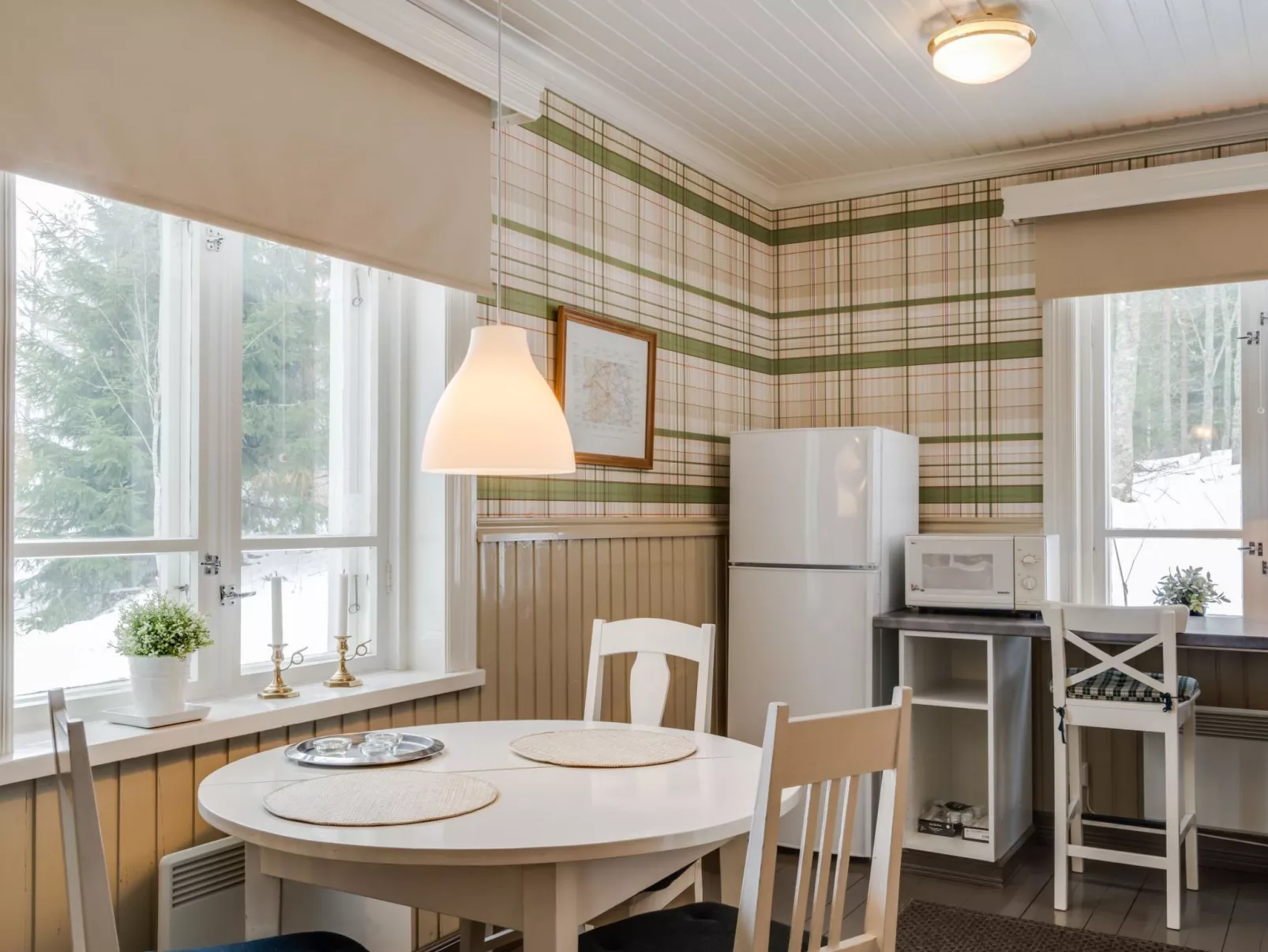 Pikkupehtoori-Dedans