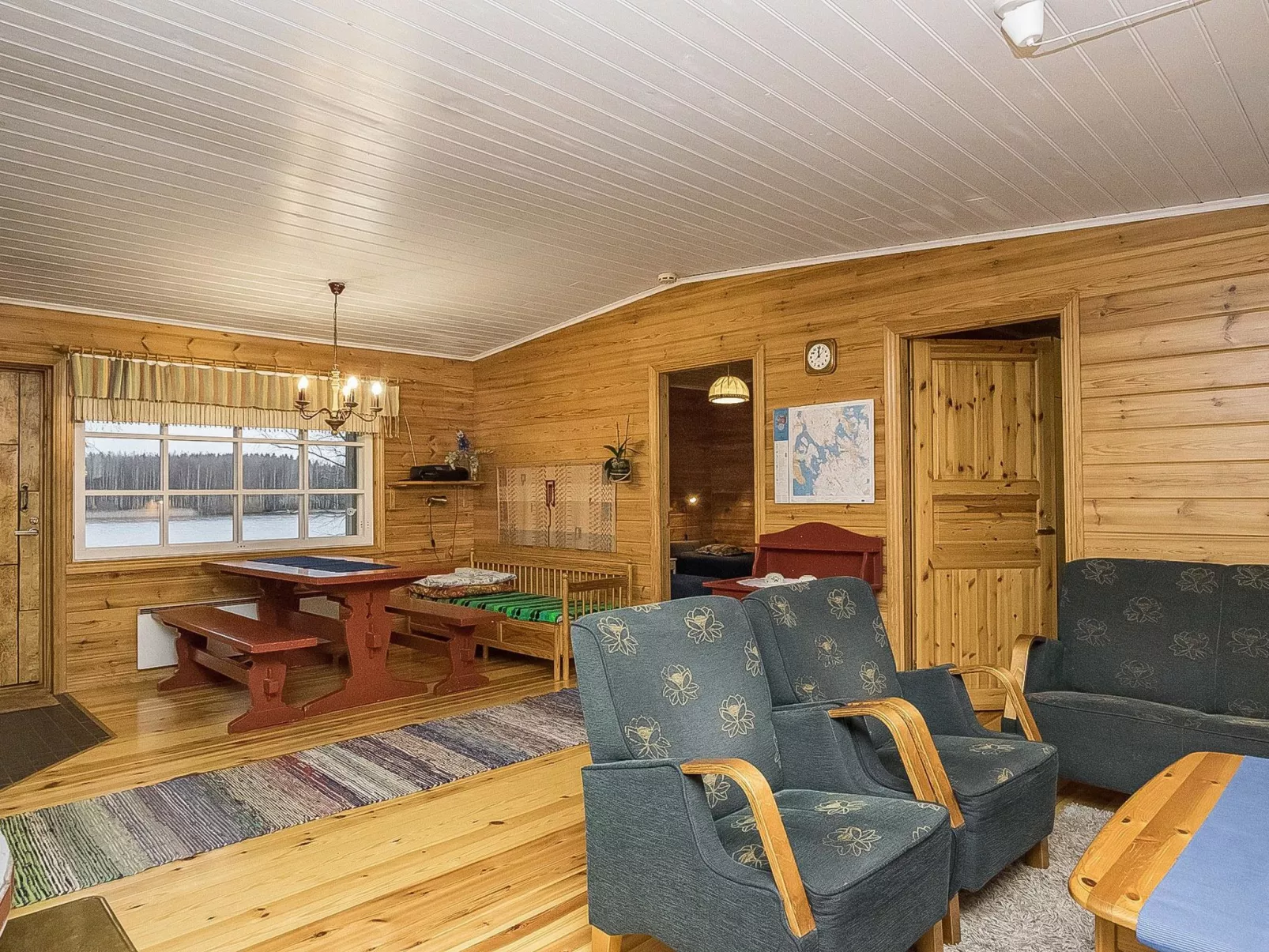 Villa siesta-Drinnen