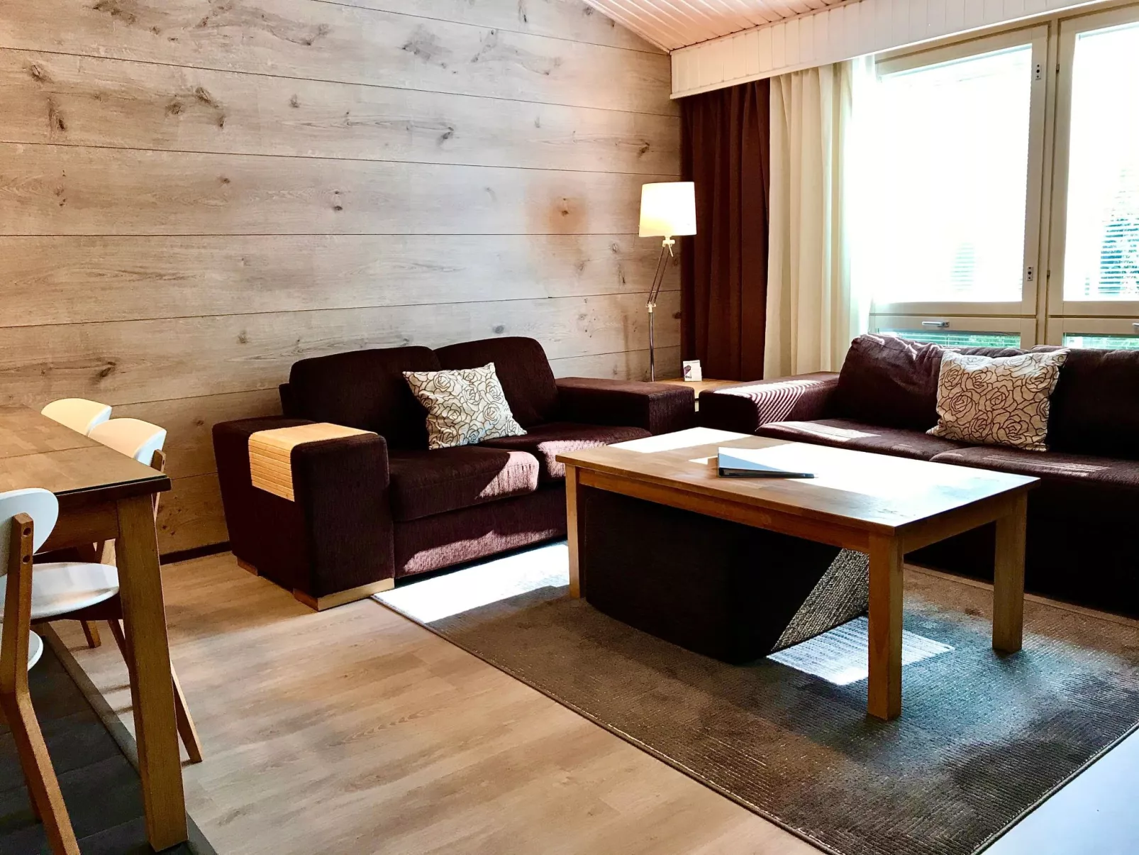 Weekend family-Dedans