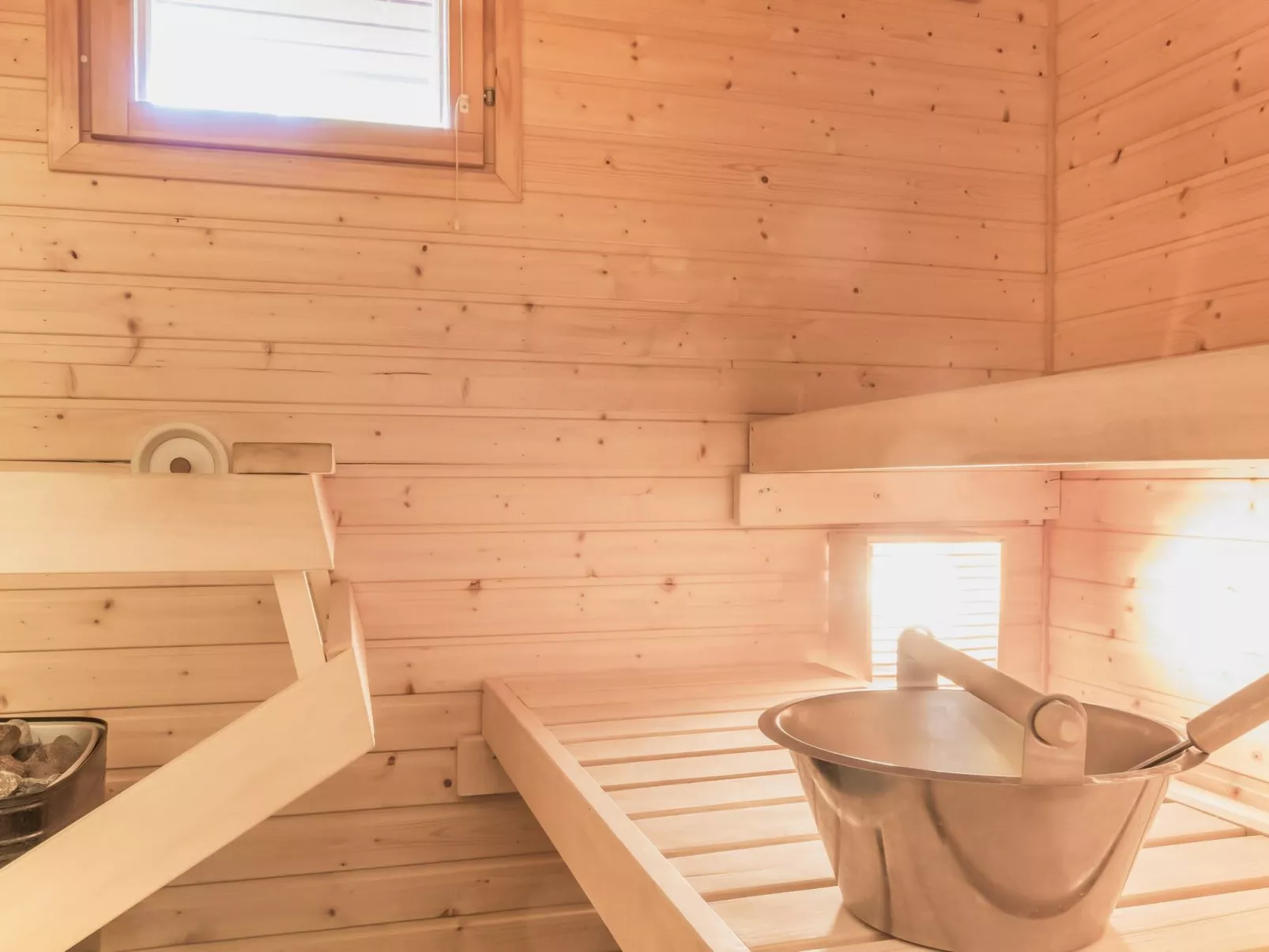 Kuerkartano 2/sulo-Drinnen