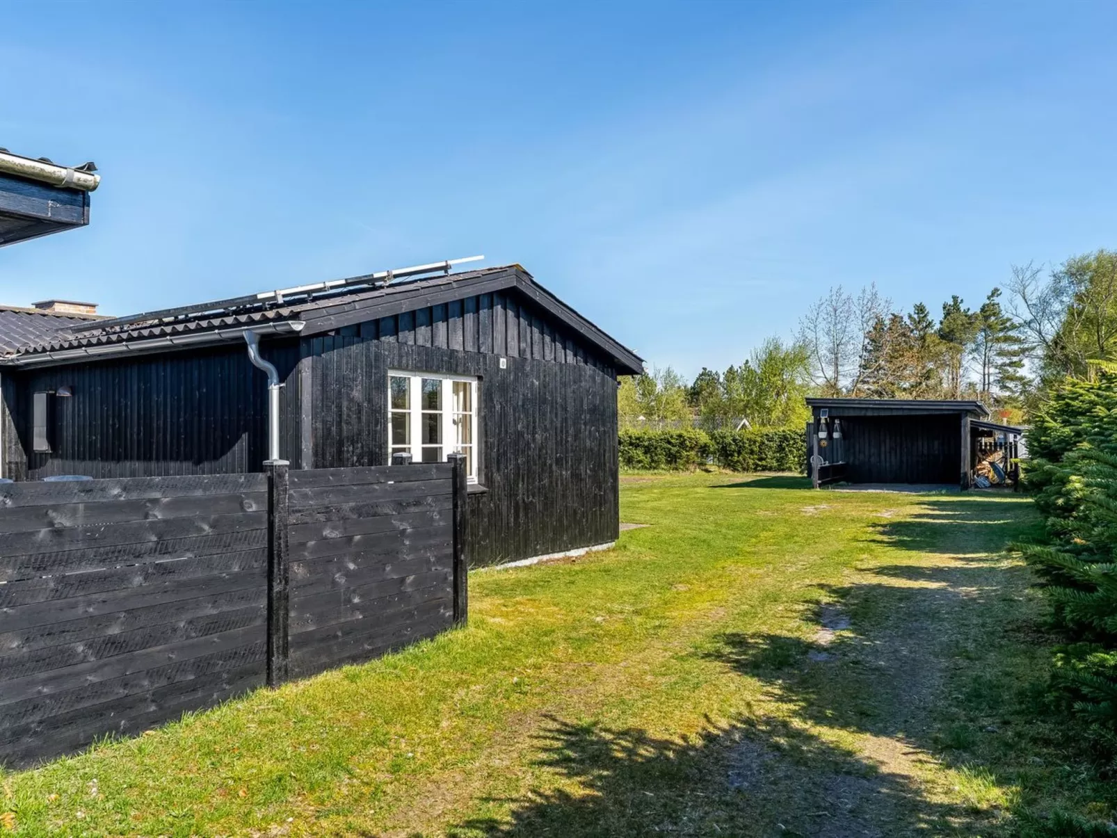 "Yaris" -  from the sea-Draußen