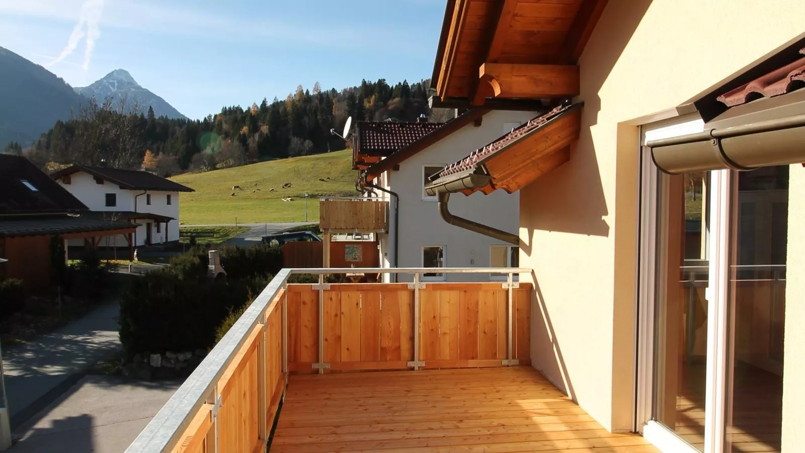 Kipaji 2-View in summer