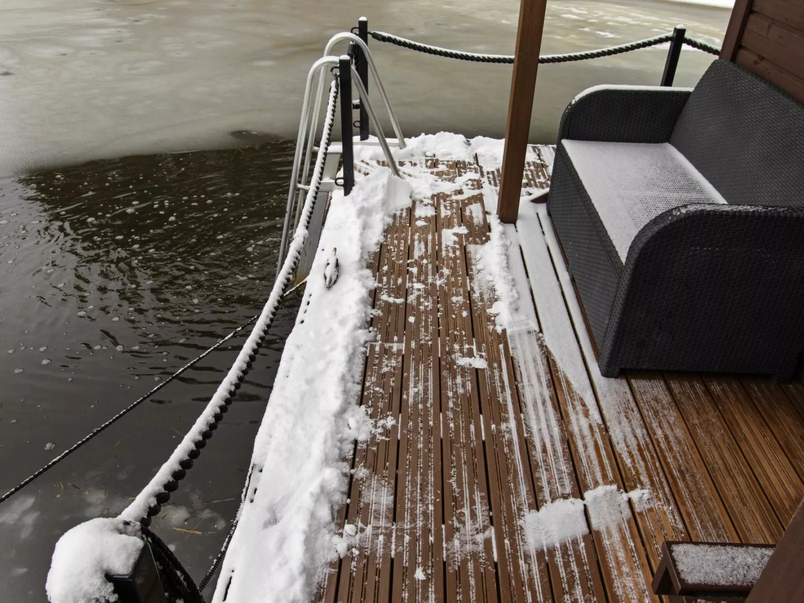 Sauna boat haikara-Dedans