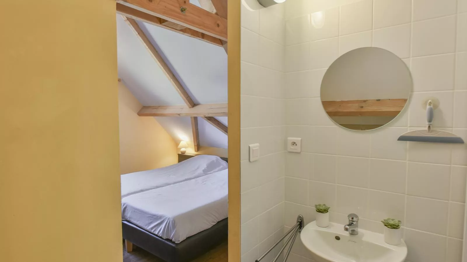 Lac Bleu Nr 38-Badezimmer