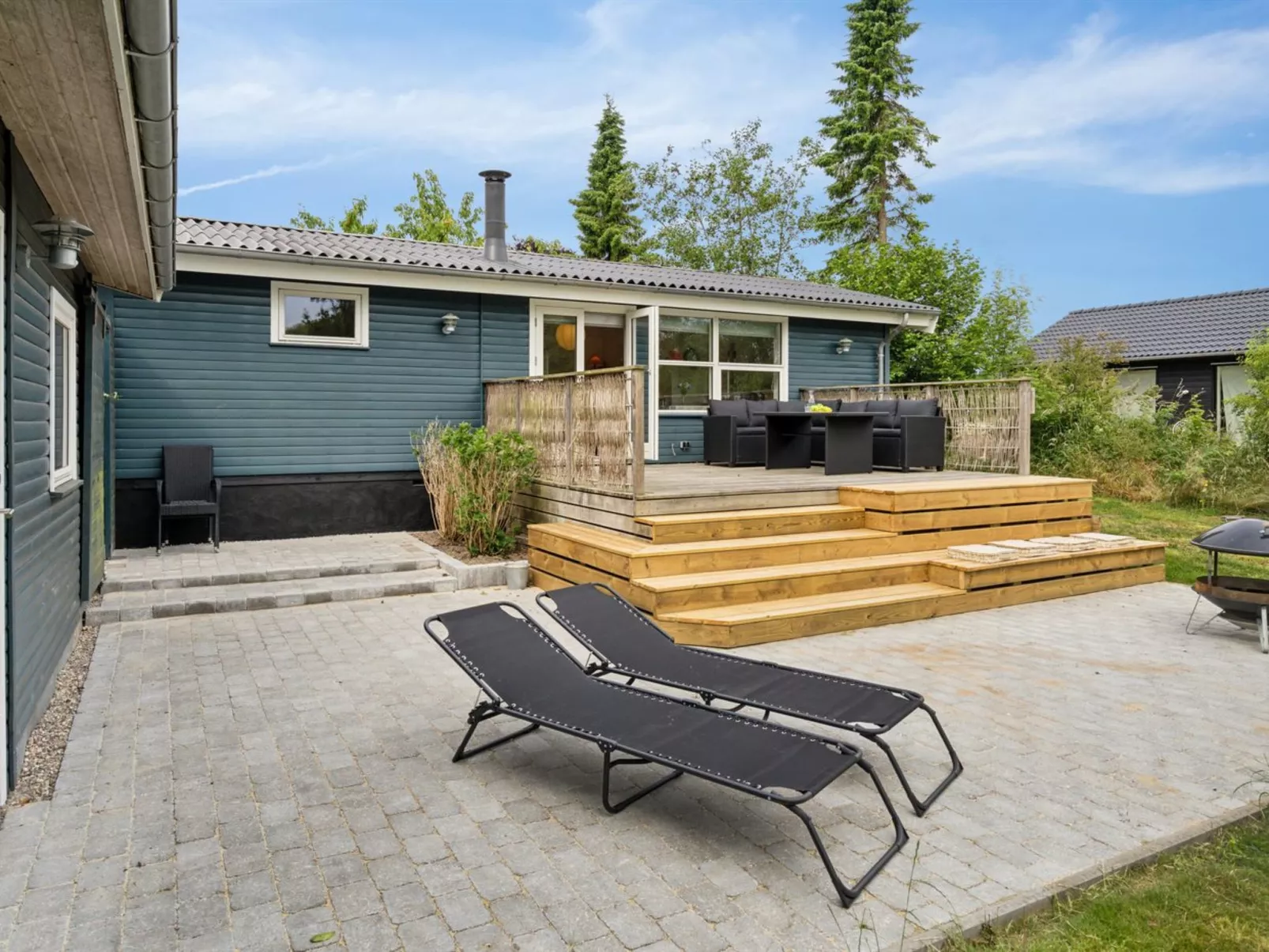 "Esme" - 225m to the fjord-Outside