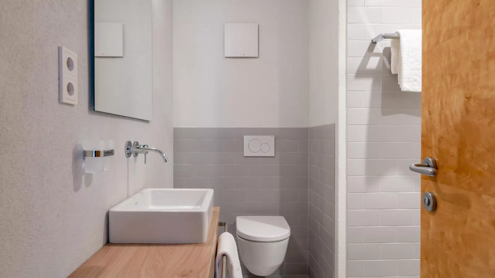 Haus Aifnerspitze-Bathroom