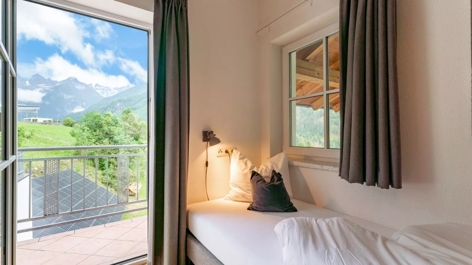Haus Aifnerspitze-Bedroom