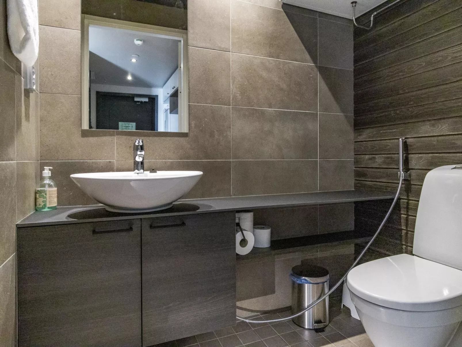 Uniikki 75, c402-Drinnen