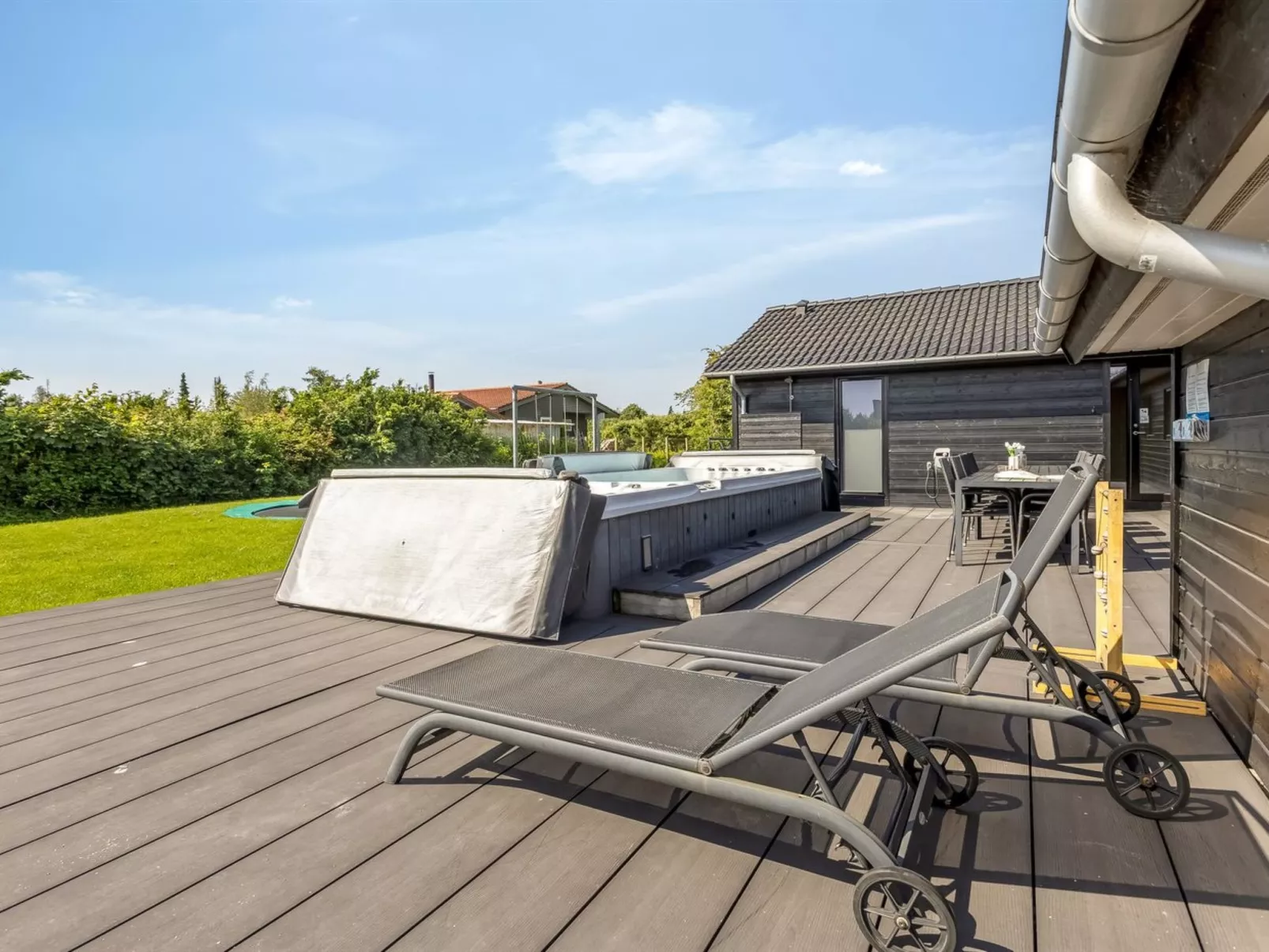 "Bernadine" - 500m from the sea-Dehors