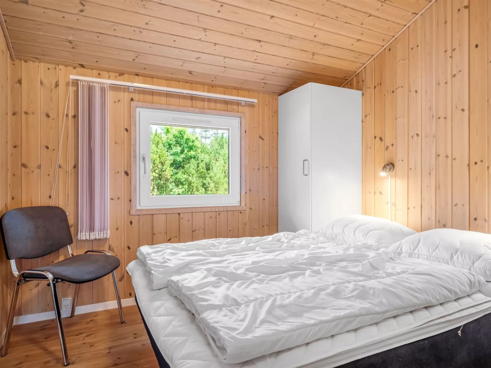 "Sulho" - 800m from the sea-Inside