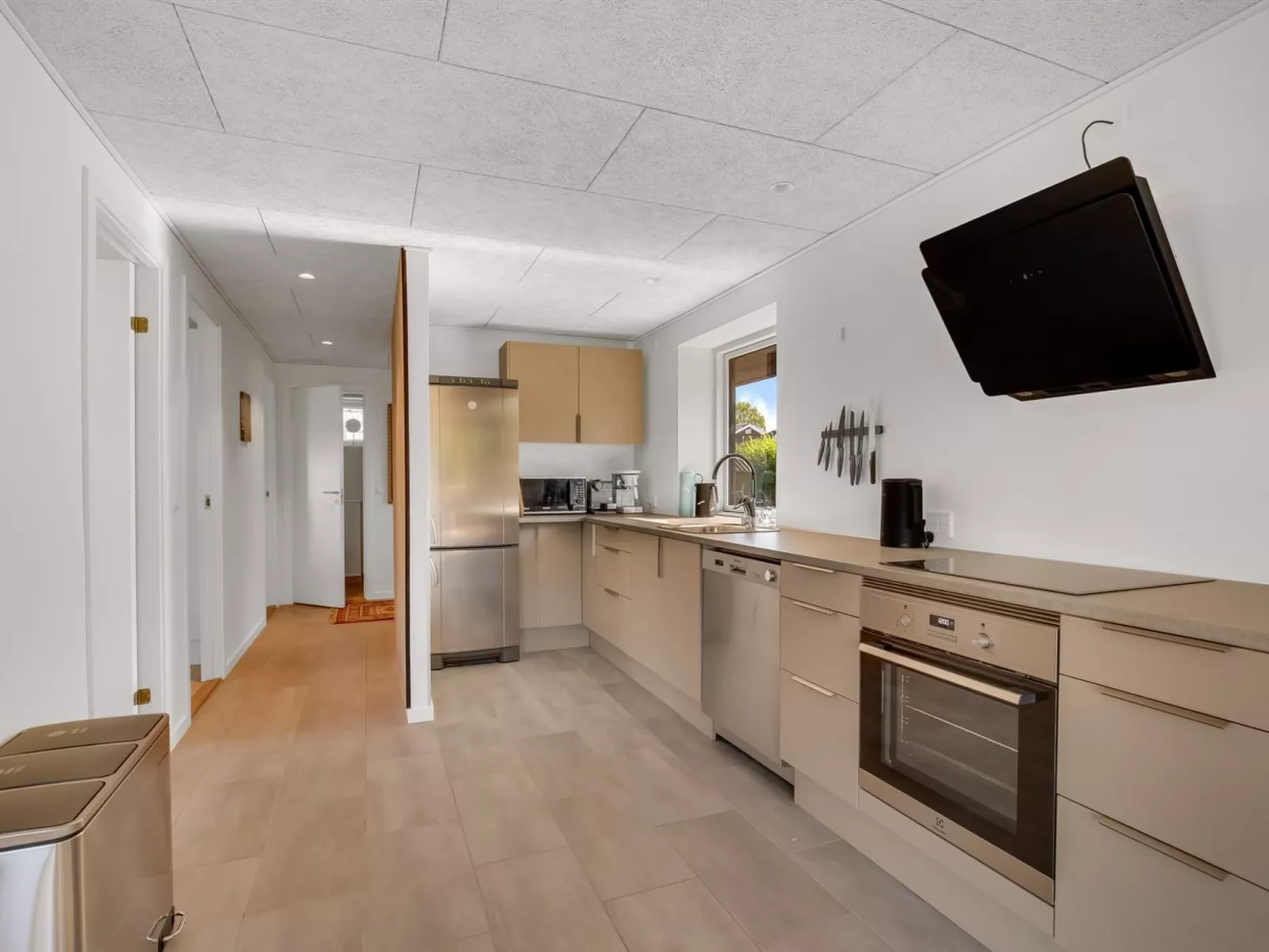 "Abel" - 250m from the sea-Inside