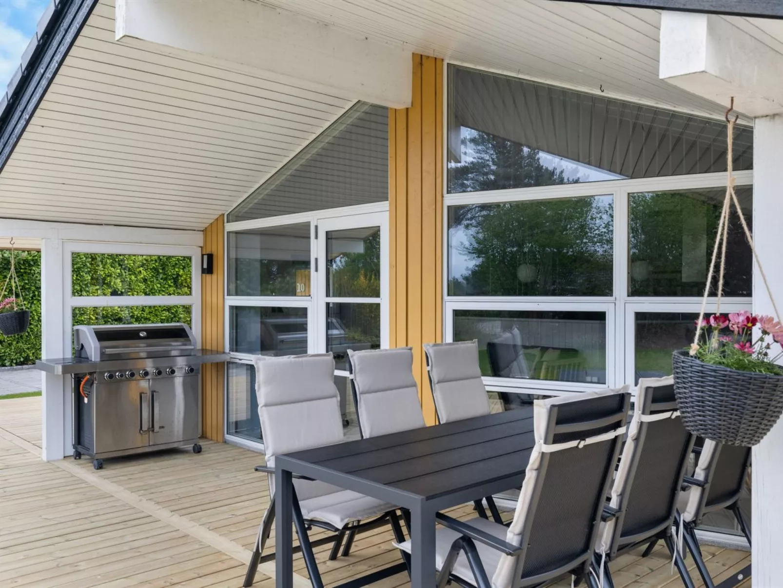 "Frederikke" - 875m from the sea-Outside