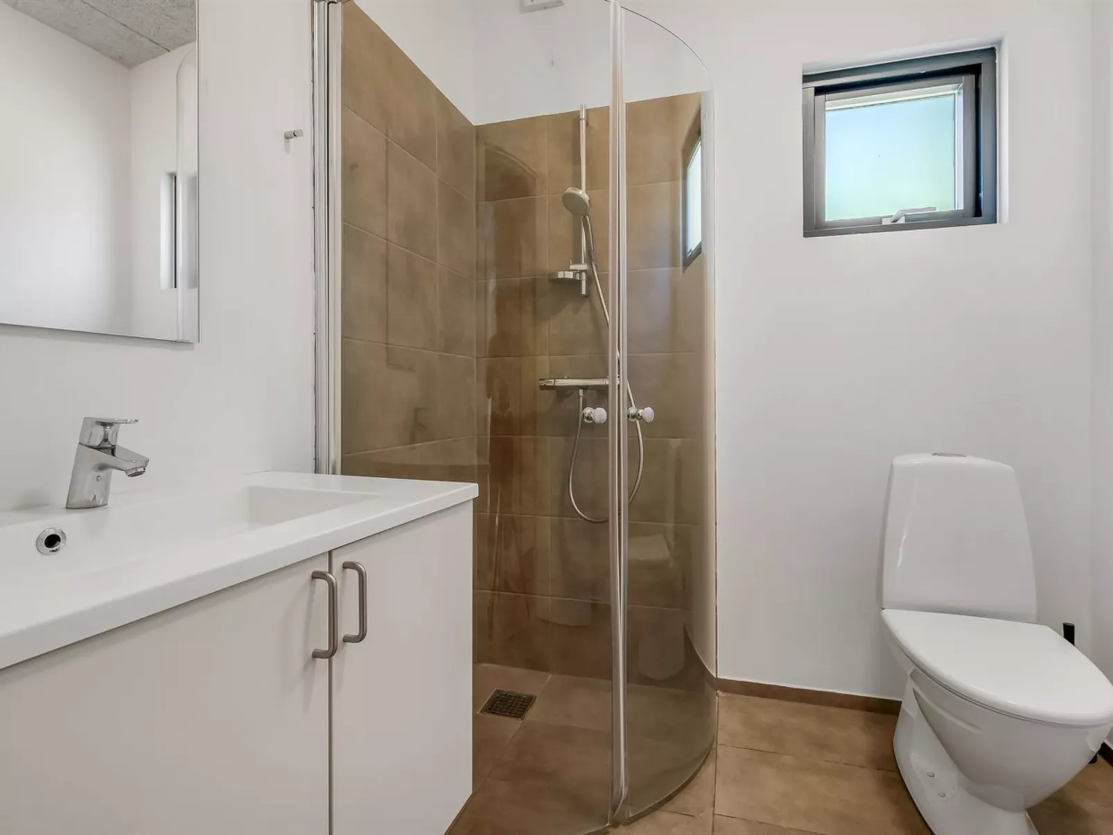 "Abbo" - 750m from the sea-Drinnen