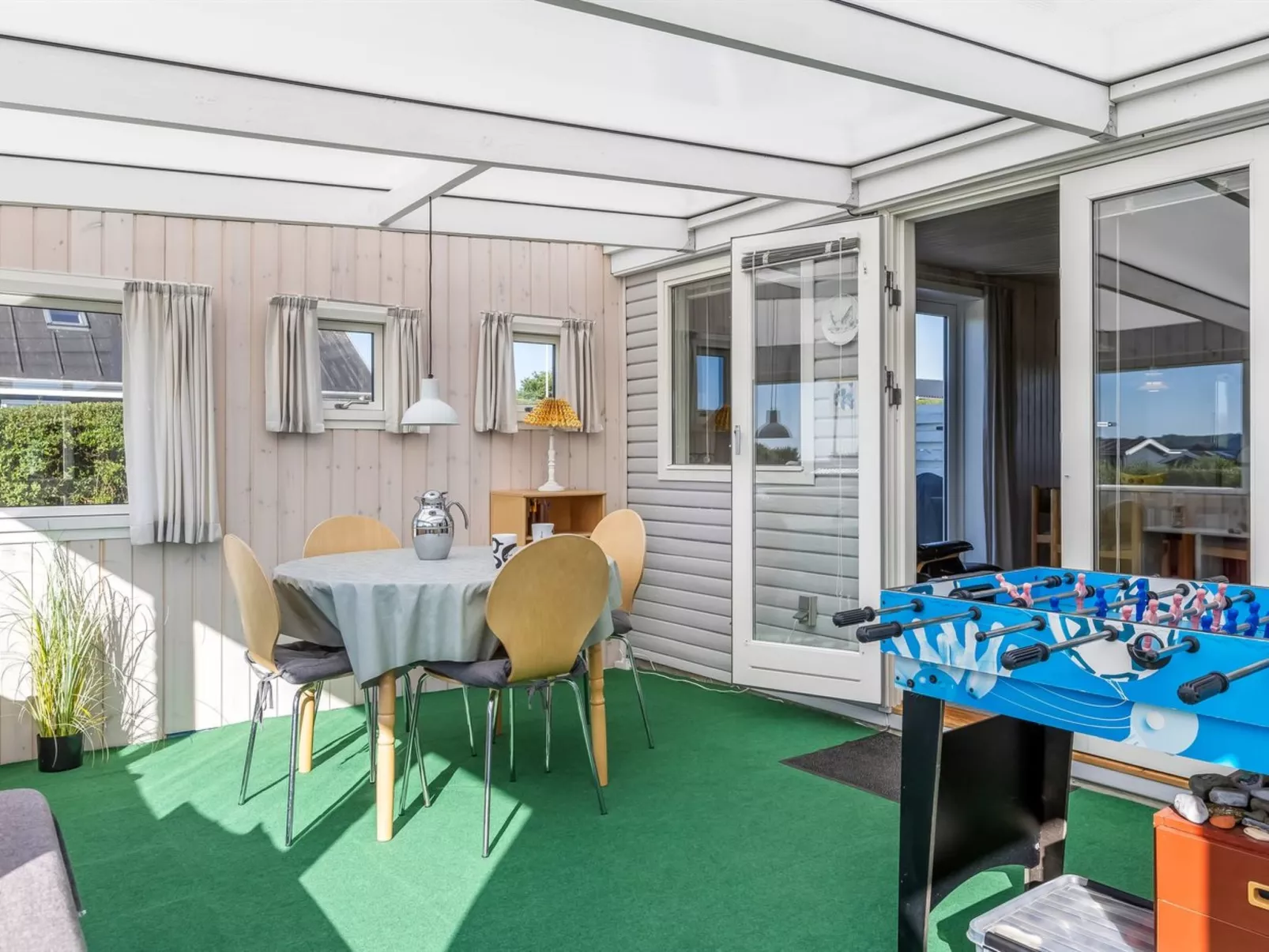 "Raymond" - 175m from the sea-Drinnen