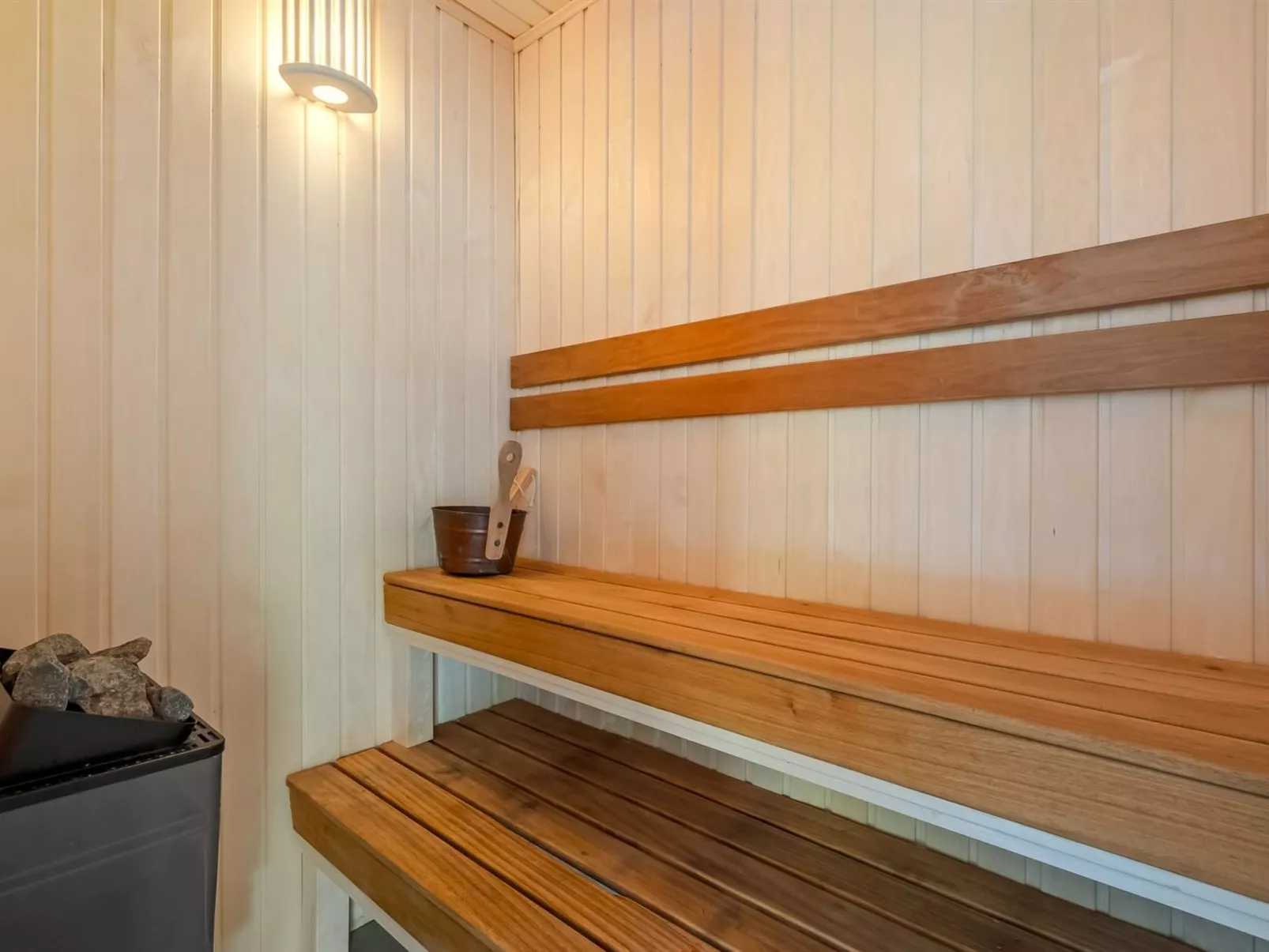 "Donka" - 25m from the sea-Dedans