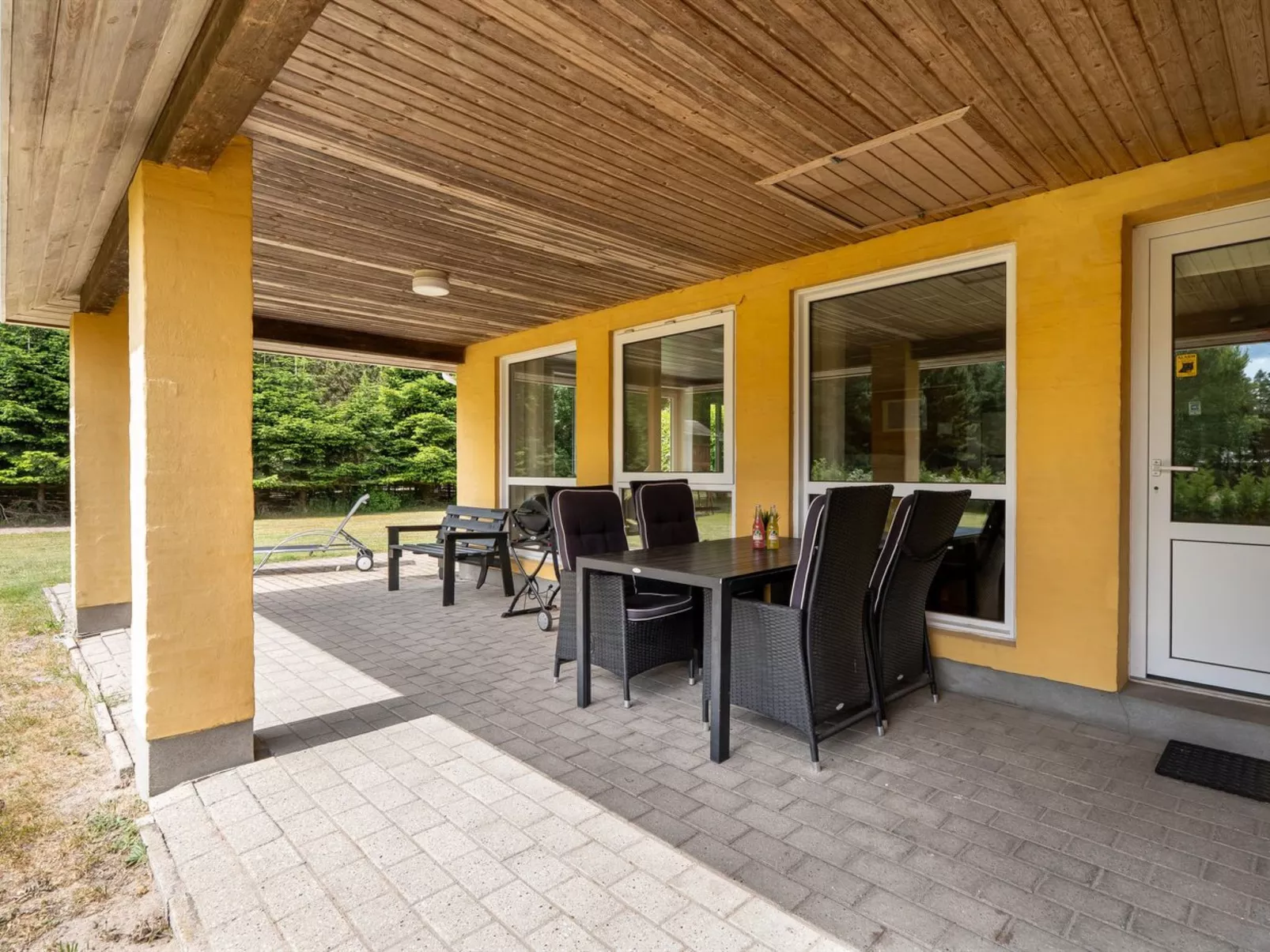 "Ebon" -  from the sea-Draußen